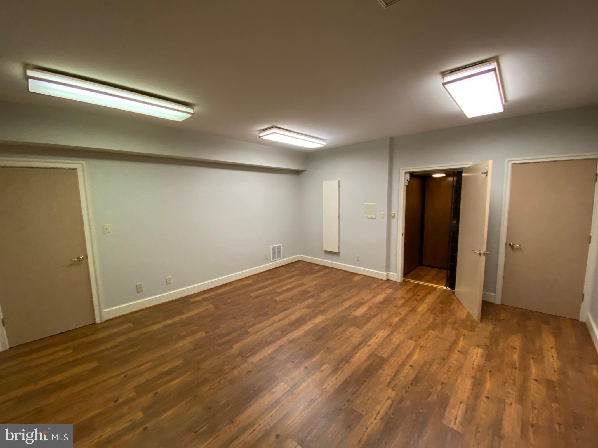 NORTH CLUB - Residential Lease