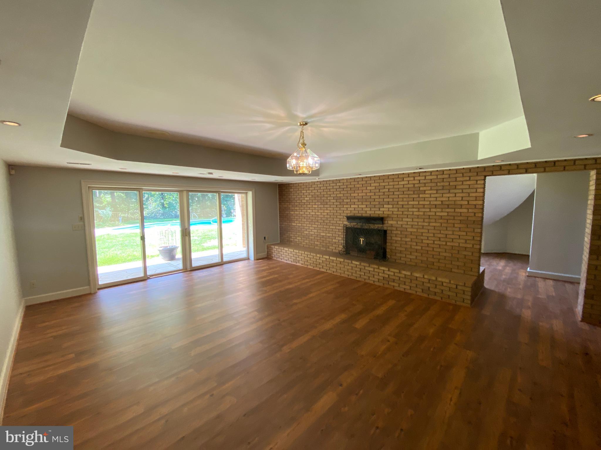 NORTH CLUB - Residential Lease