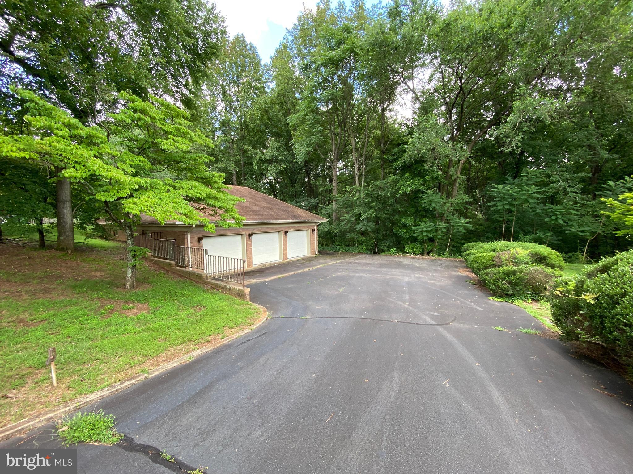 NORTH CLUB - Residential Lease