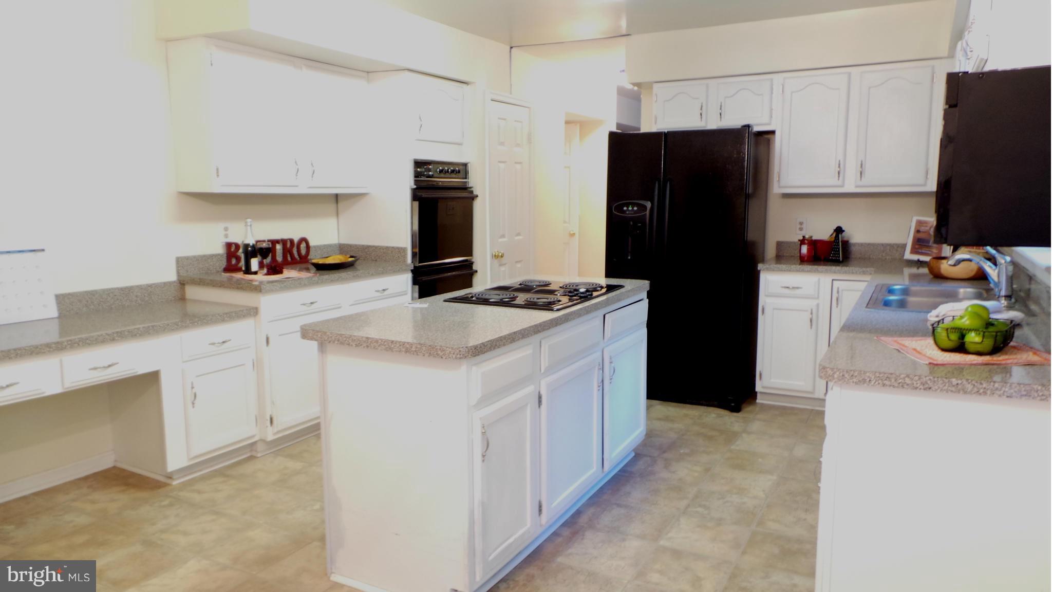 CANNON BLUFF/BACON RACE - Residential