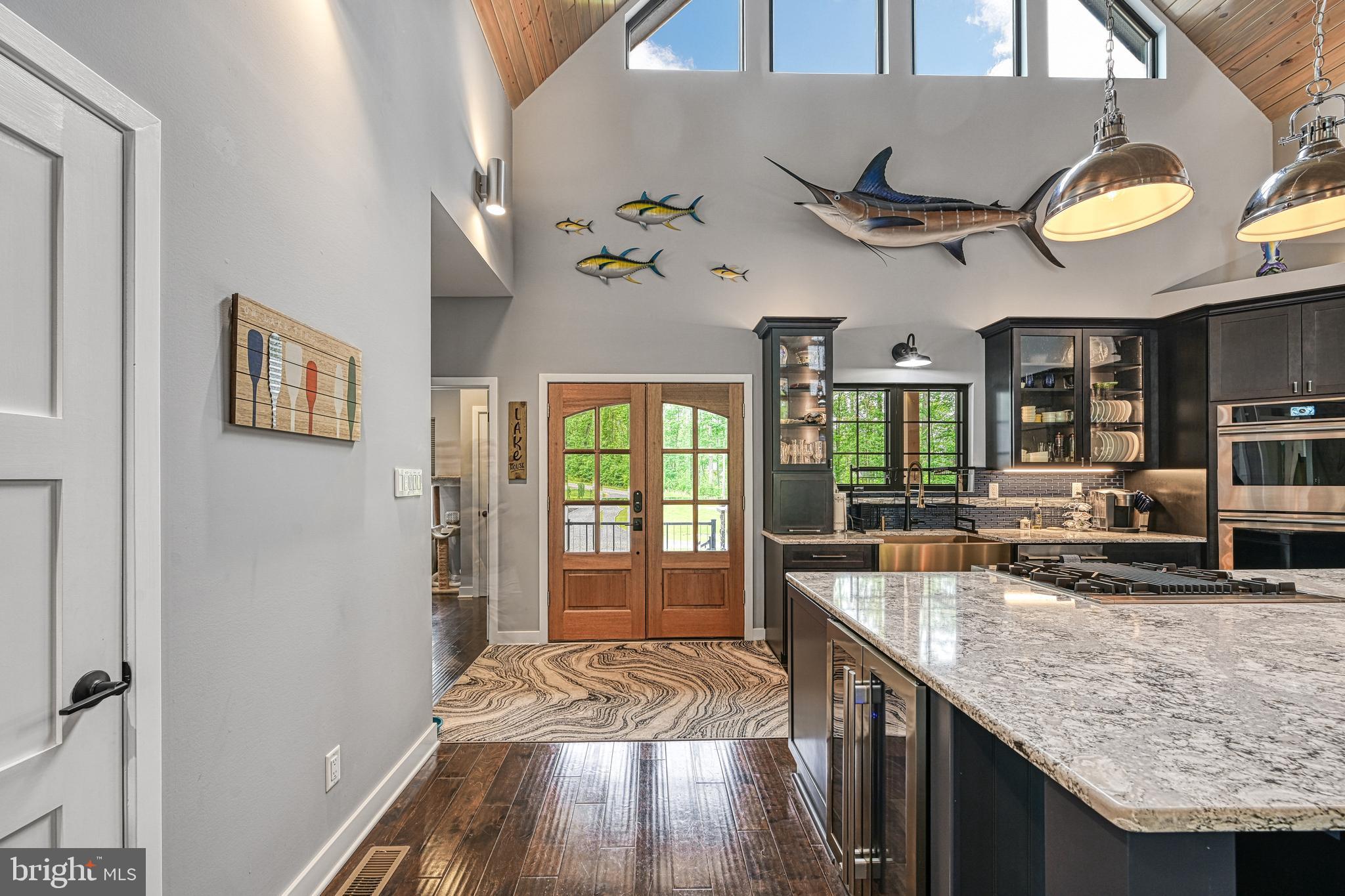 LIGHTHOUSE POINT - Residential