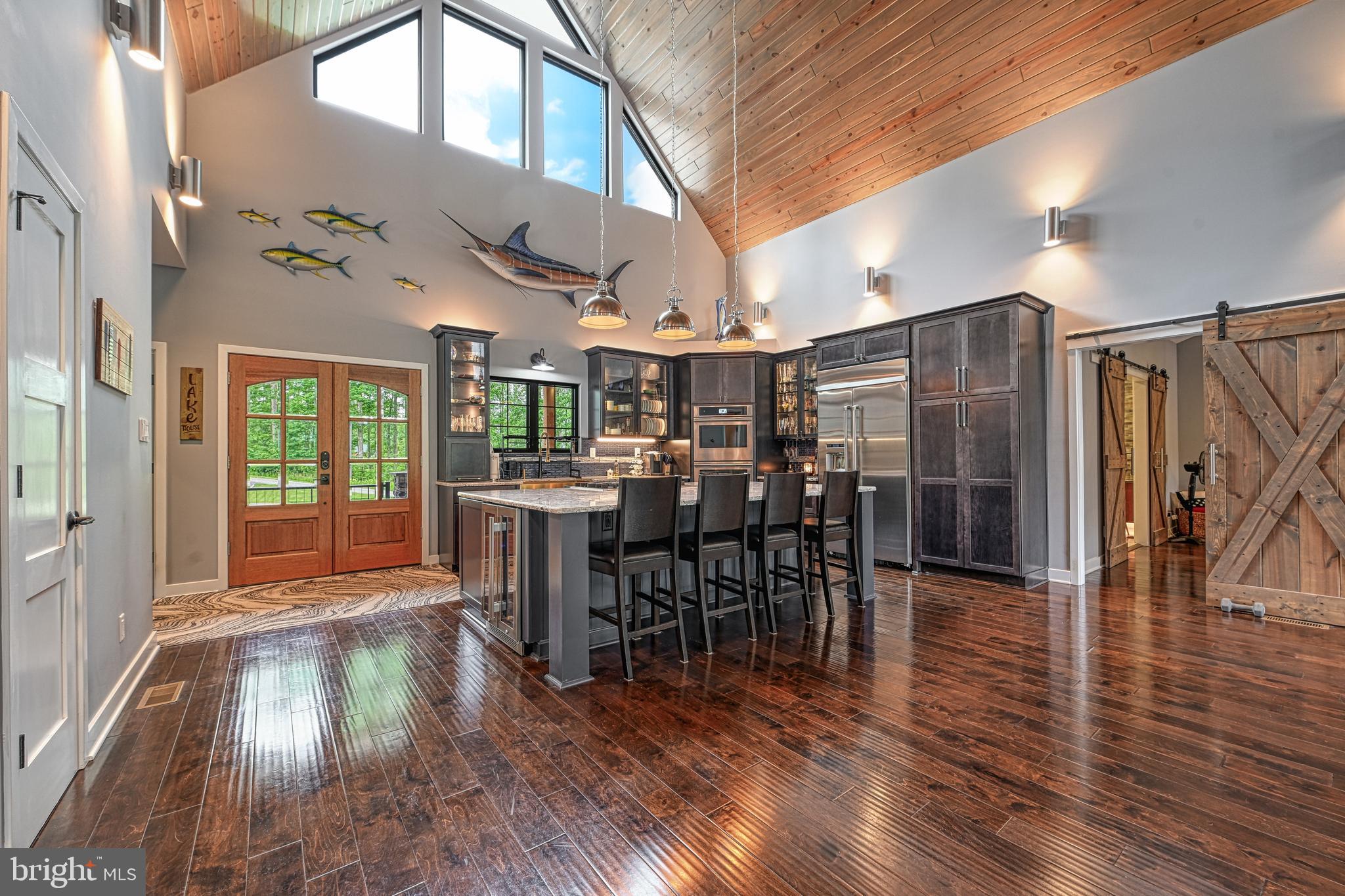 LIGHTHOUSE POINT - Residential