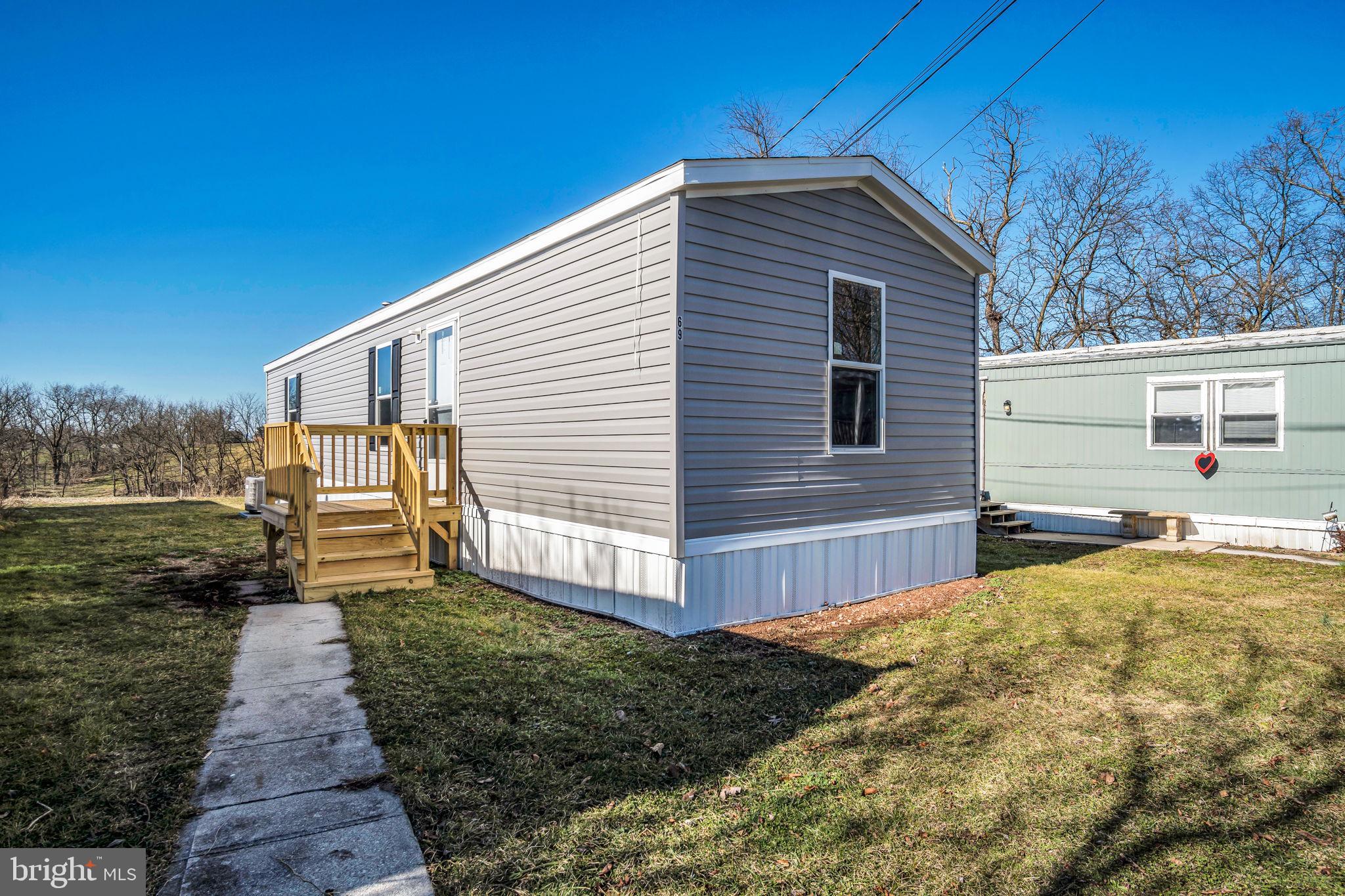 PARADISE MHP - Residential