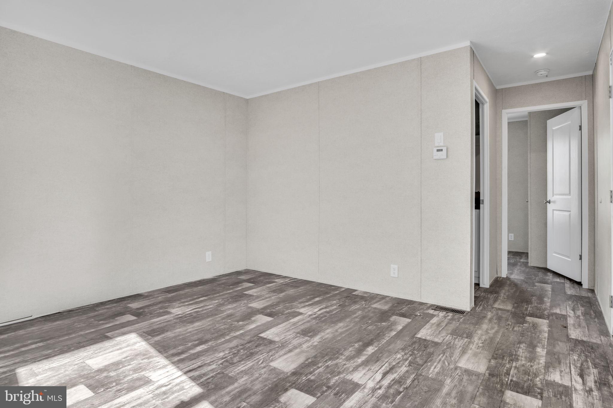 PARADISE MHP - Residential