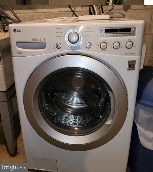 GLENLOCH - Residential Lease