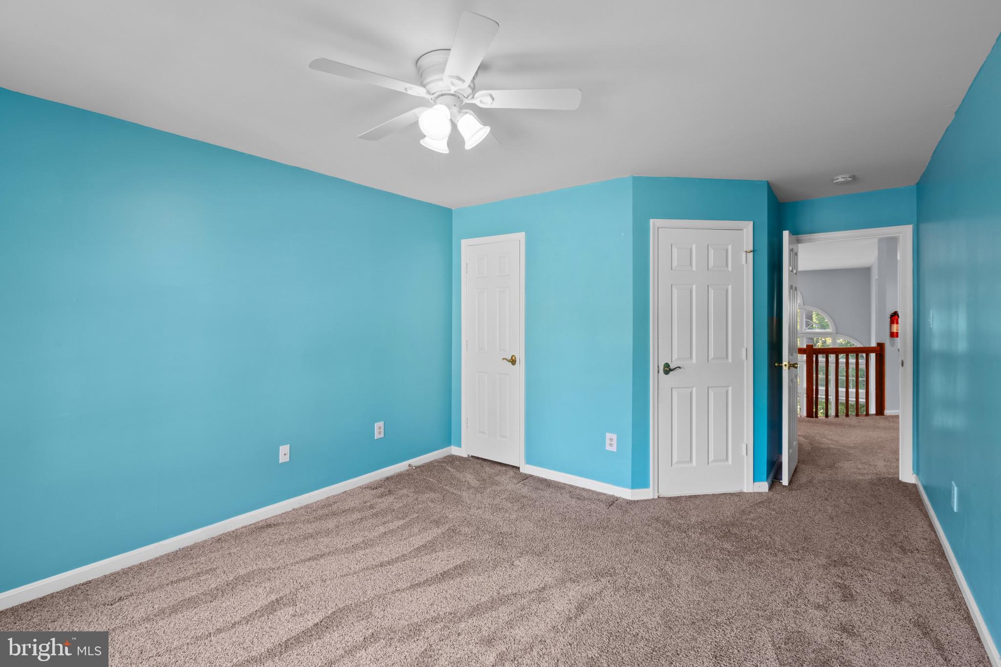 VILLAGE OF HICKORY RIDGE - Residential