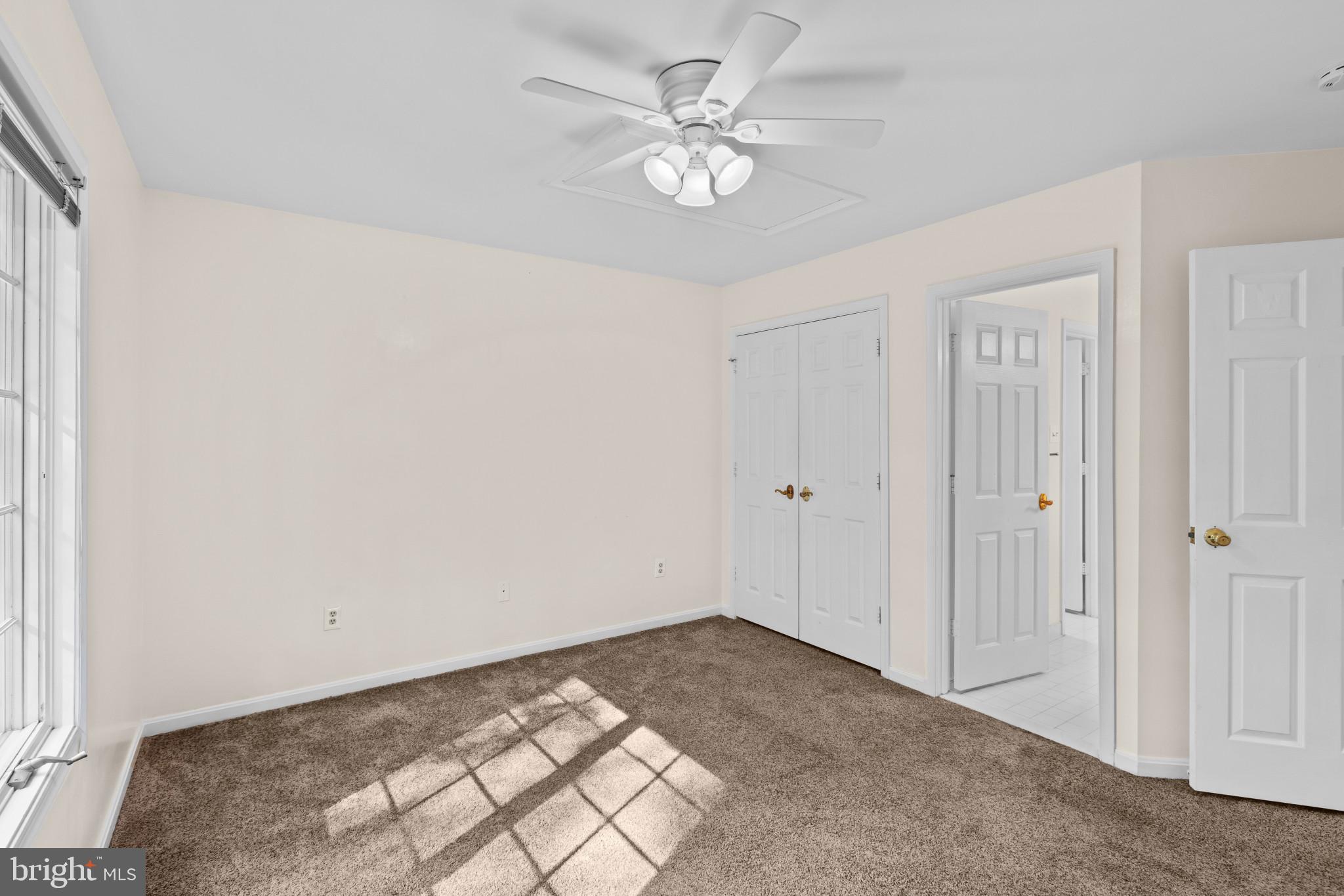 VILLAGE OF HICKORY RIDGE - Residential