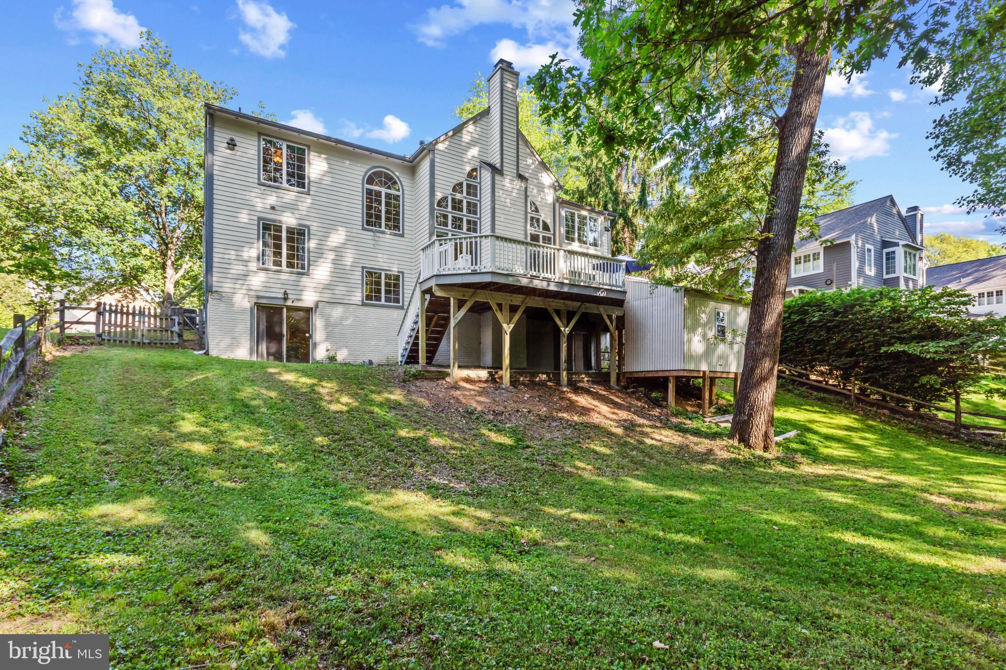 VILLAGE OF HICKORY RIDGE - Residential