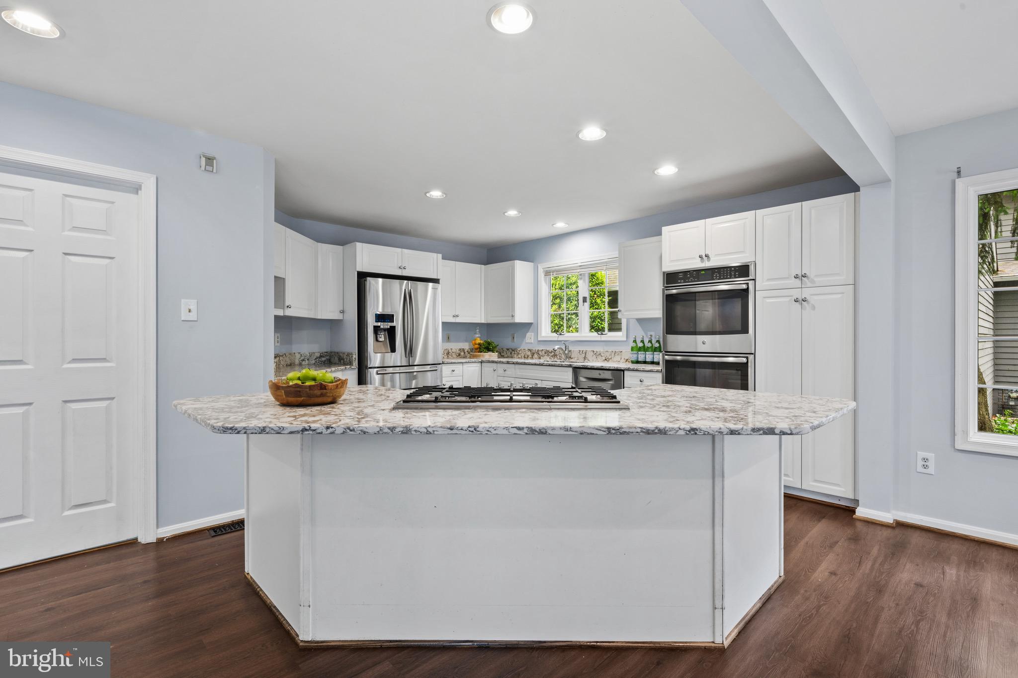 VILLAGE OF HICKORY RIDGE - Residential