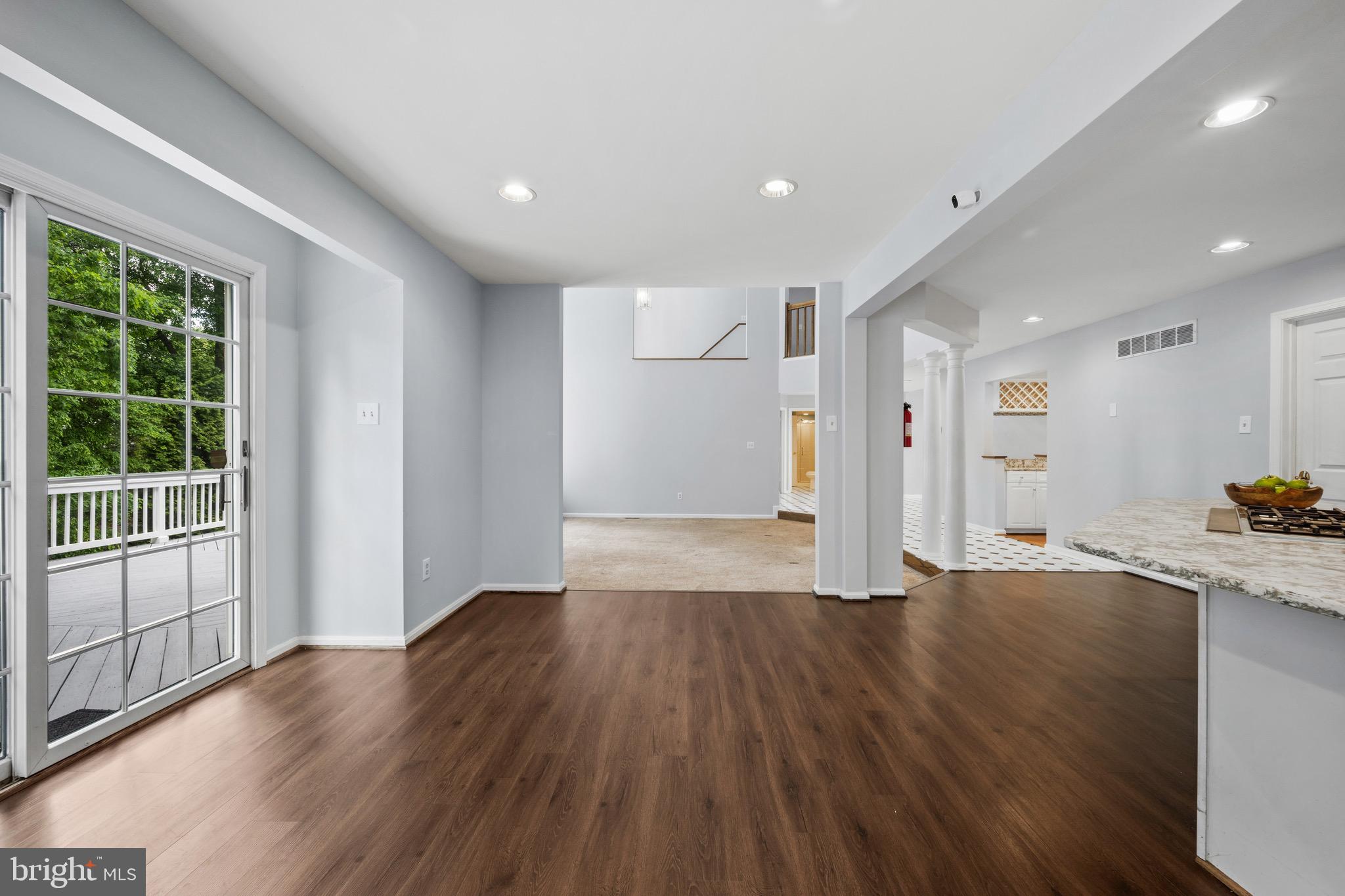 VILLAGE OF HICKORY RIDGE - Residential