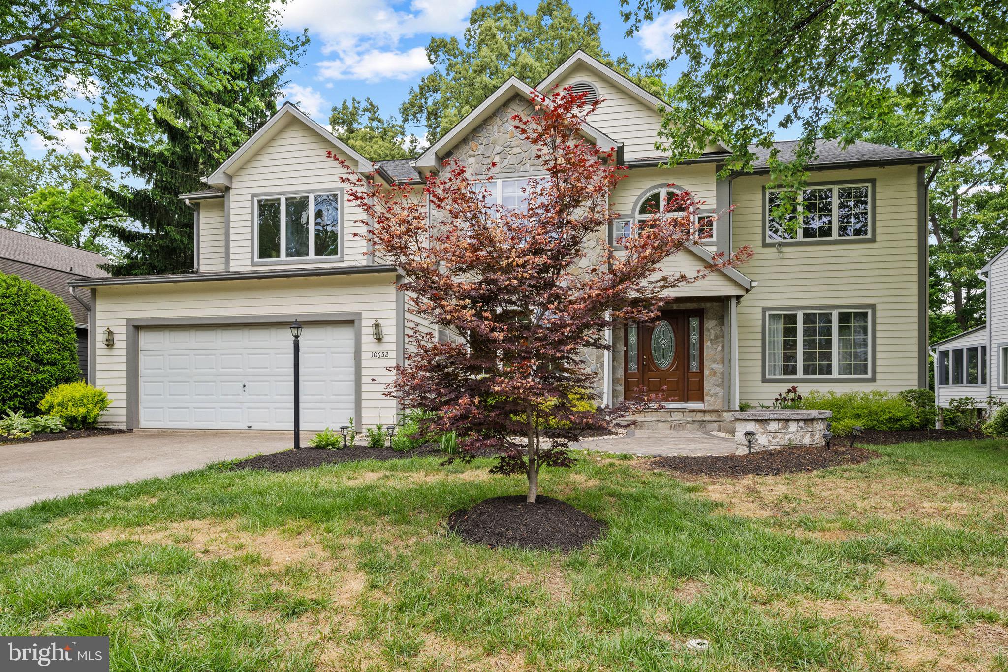 VILLAGE OF HICKORY RIDGE - Residential