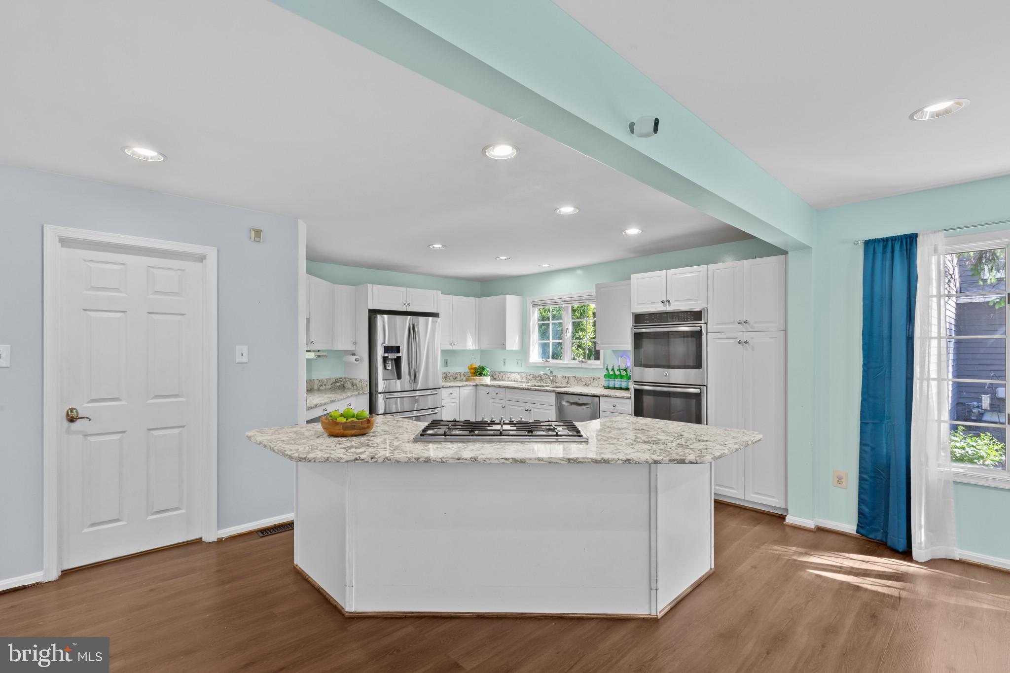 VILLAGE OF HICKORY RIDGE - Residential