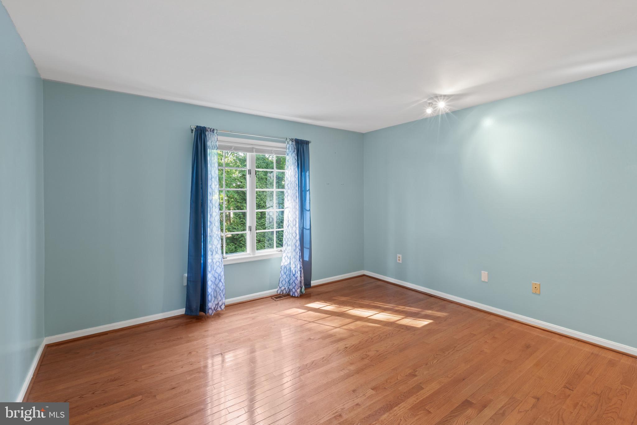 VILLAGE OF HICKORY RIDGE - Residential