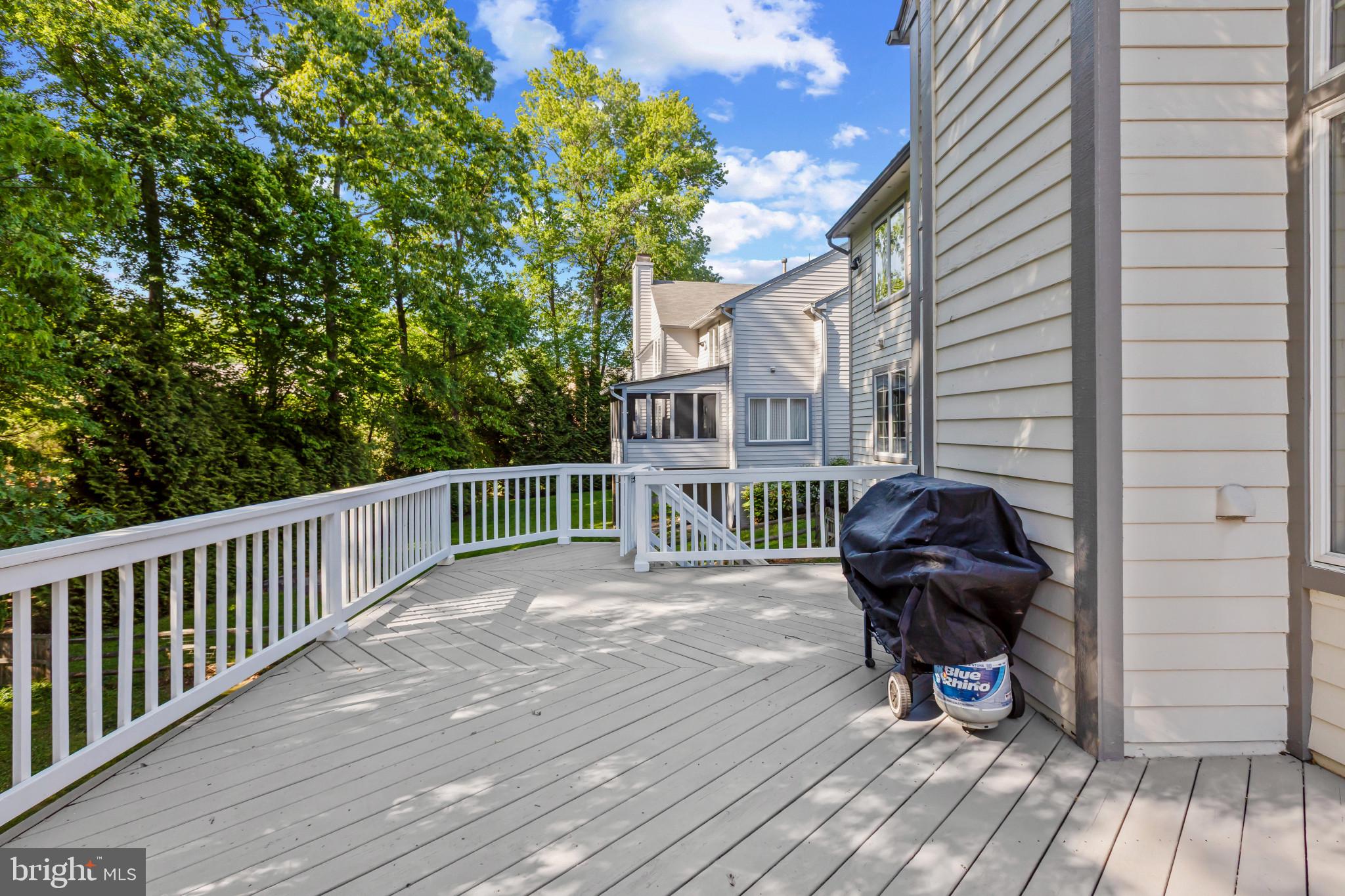 VILLAGE OF HICKORY RIDGE - Residential