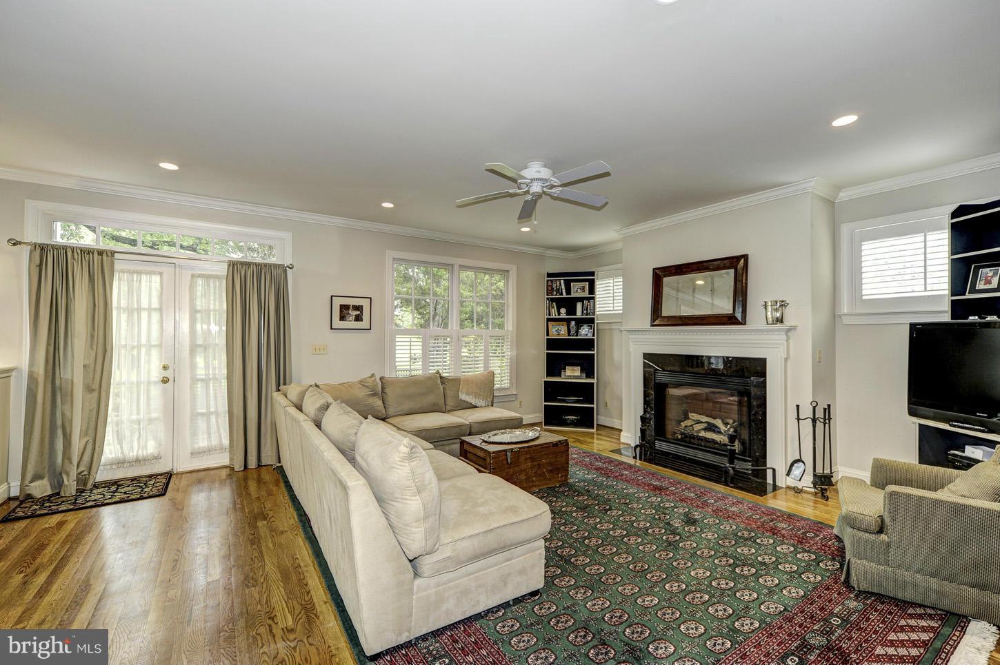 CHEVY CHASE TERRACE - Residential