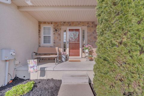 34 GLACIER DRIVE BERLIN NJ 08009