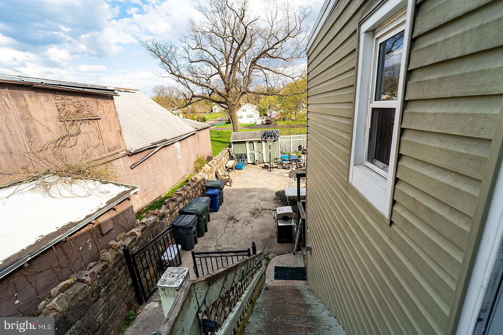 1569 PROSPECT AVENUE