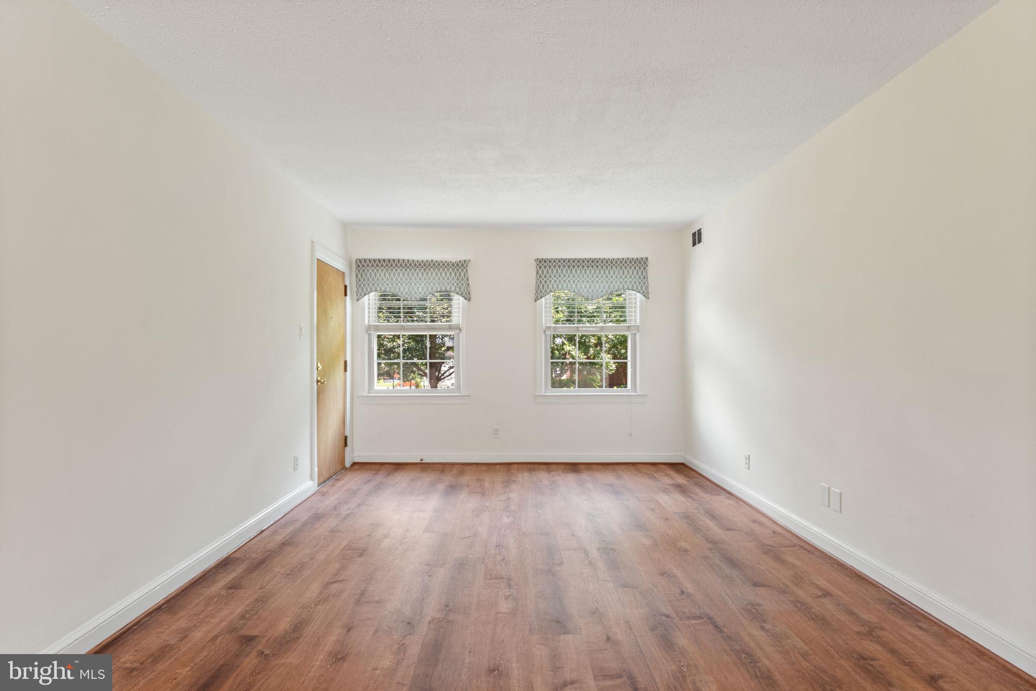 2805 ARLINGTON BOULEVARD 101