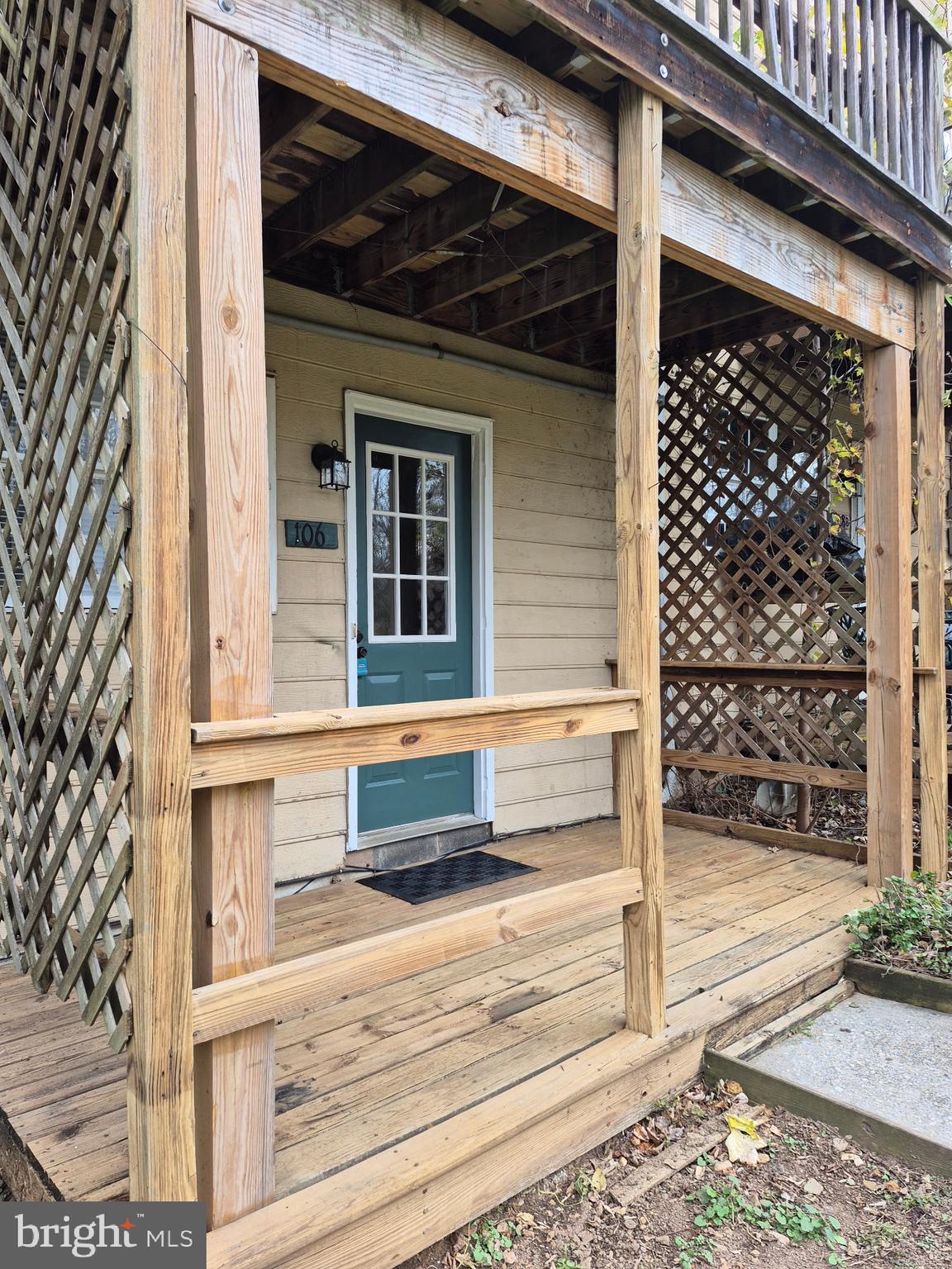 CLAY MANOR - Residential Lease