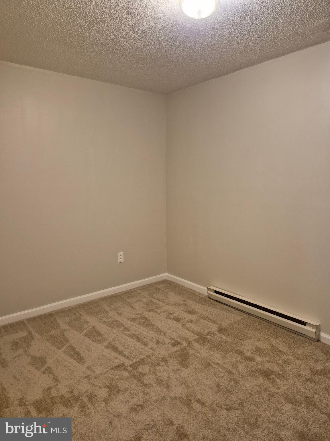 CLAY MANOR - Residential Lease