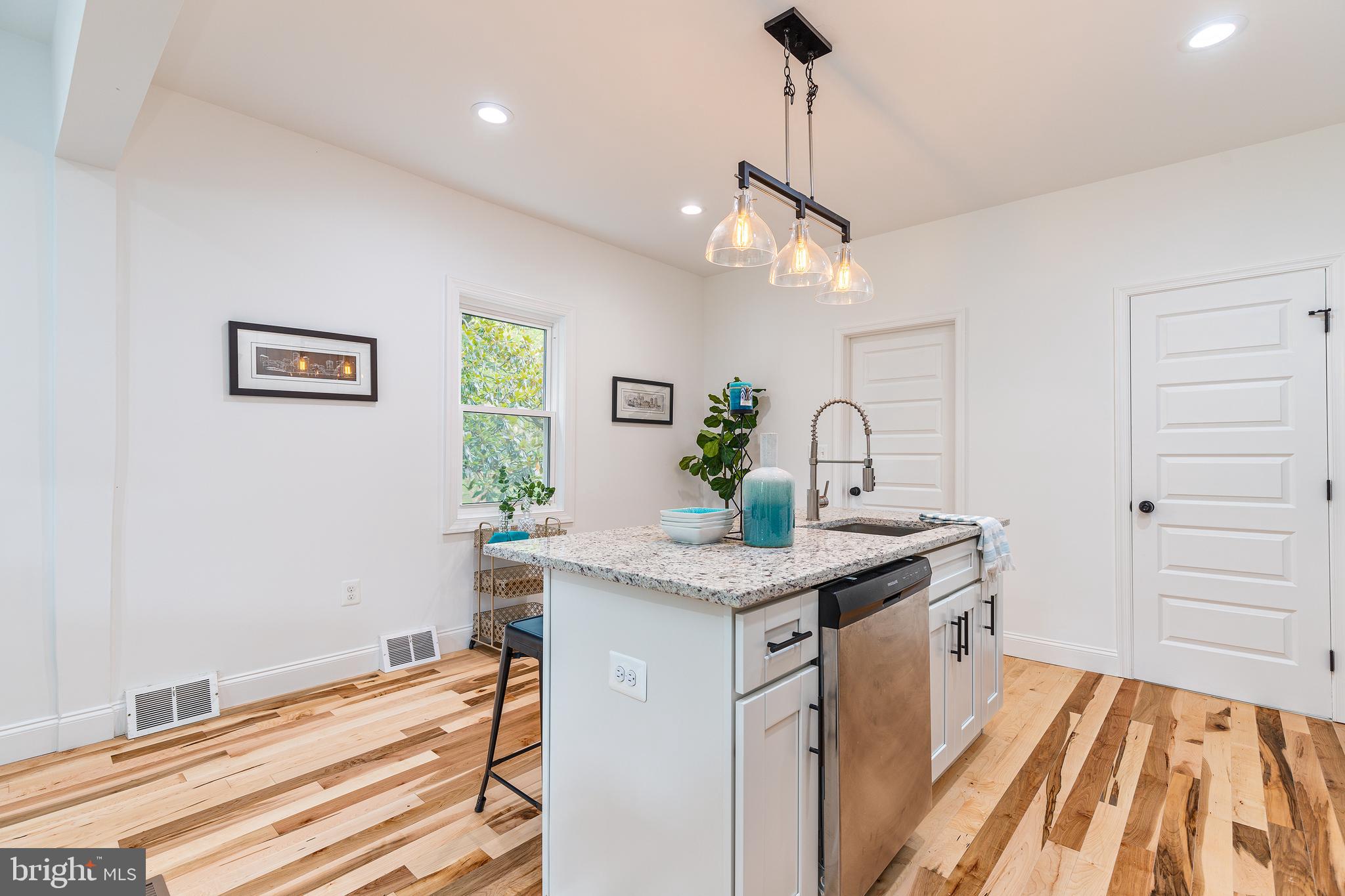 CHERRY HEIGHTS - Residential