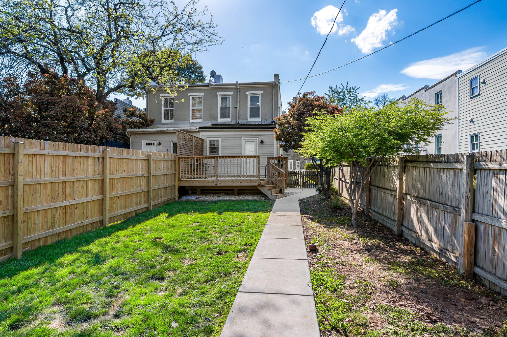 HAMPDEN HISTORIC DISTRICT - Residential