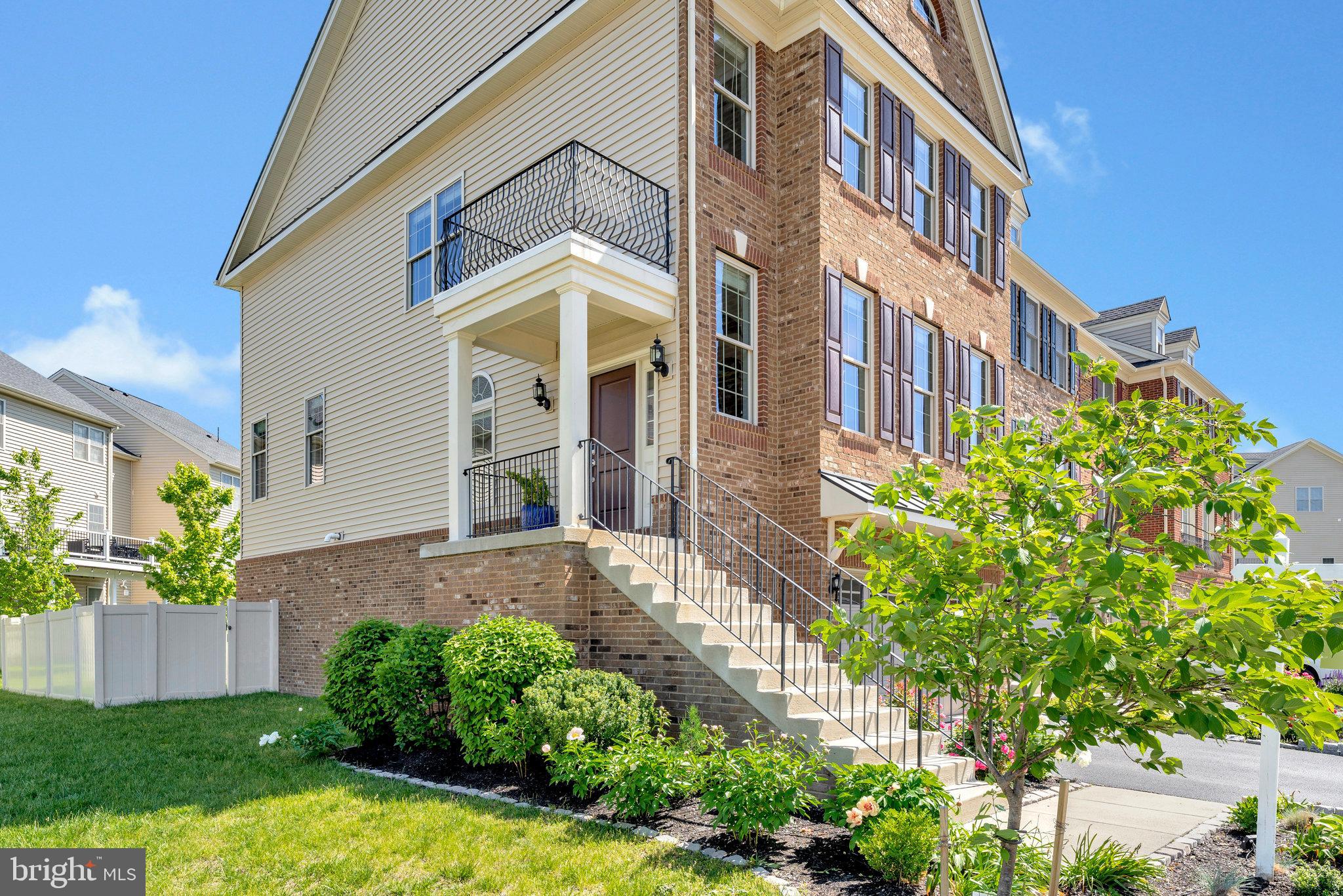 25014 CAMBRIDGE HILL TERRACE