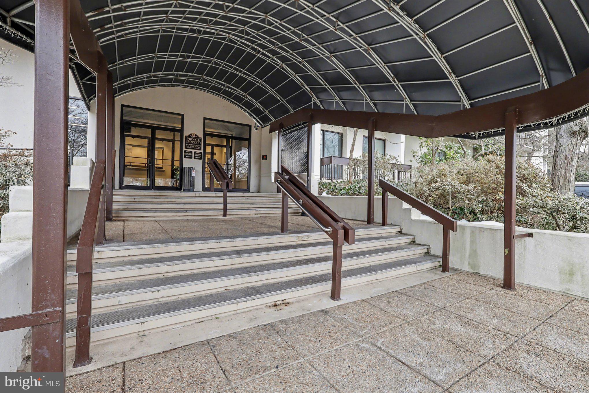 GREENHOUSE - Residential