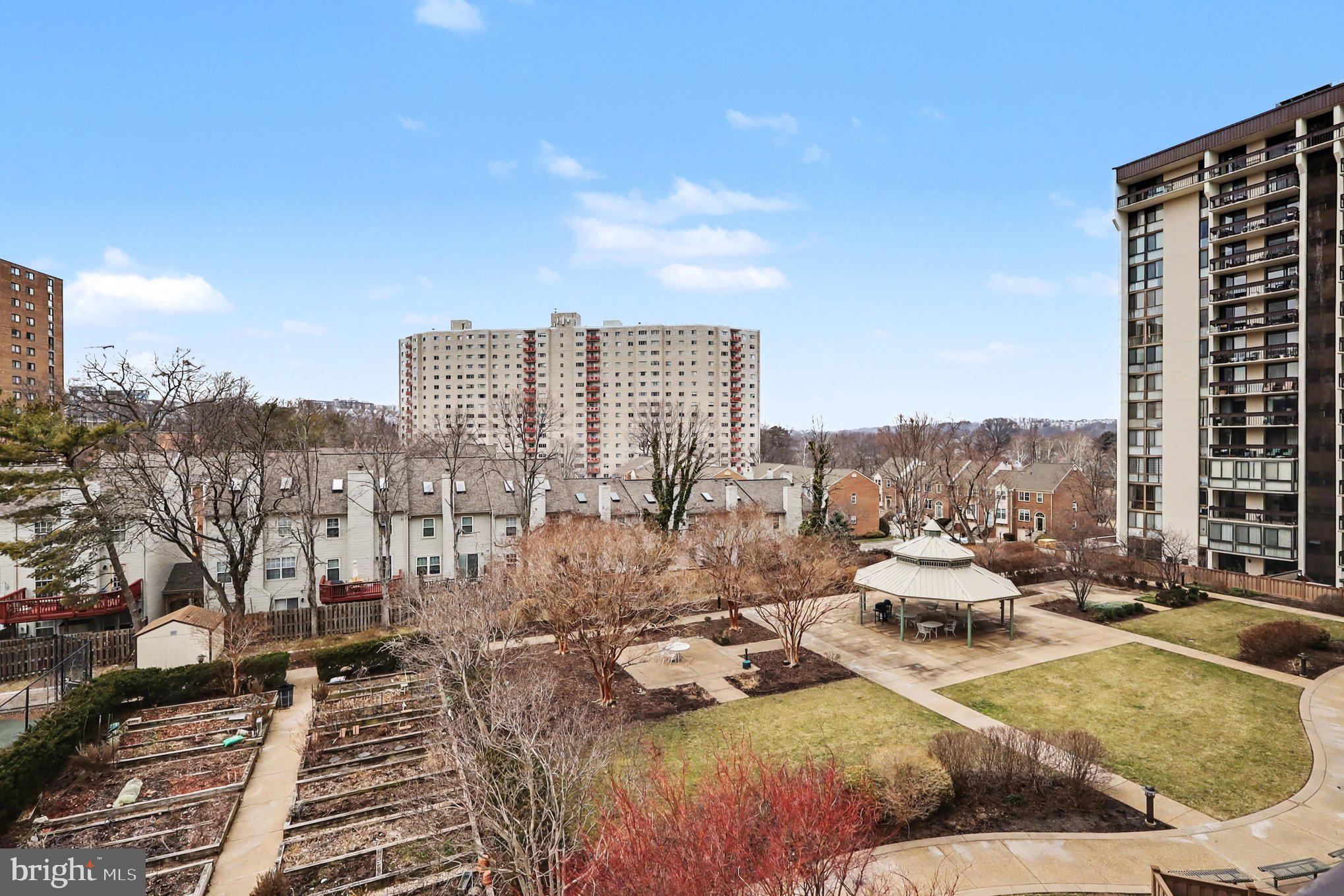 GREENHOUSE - Residential