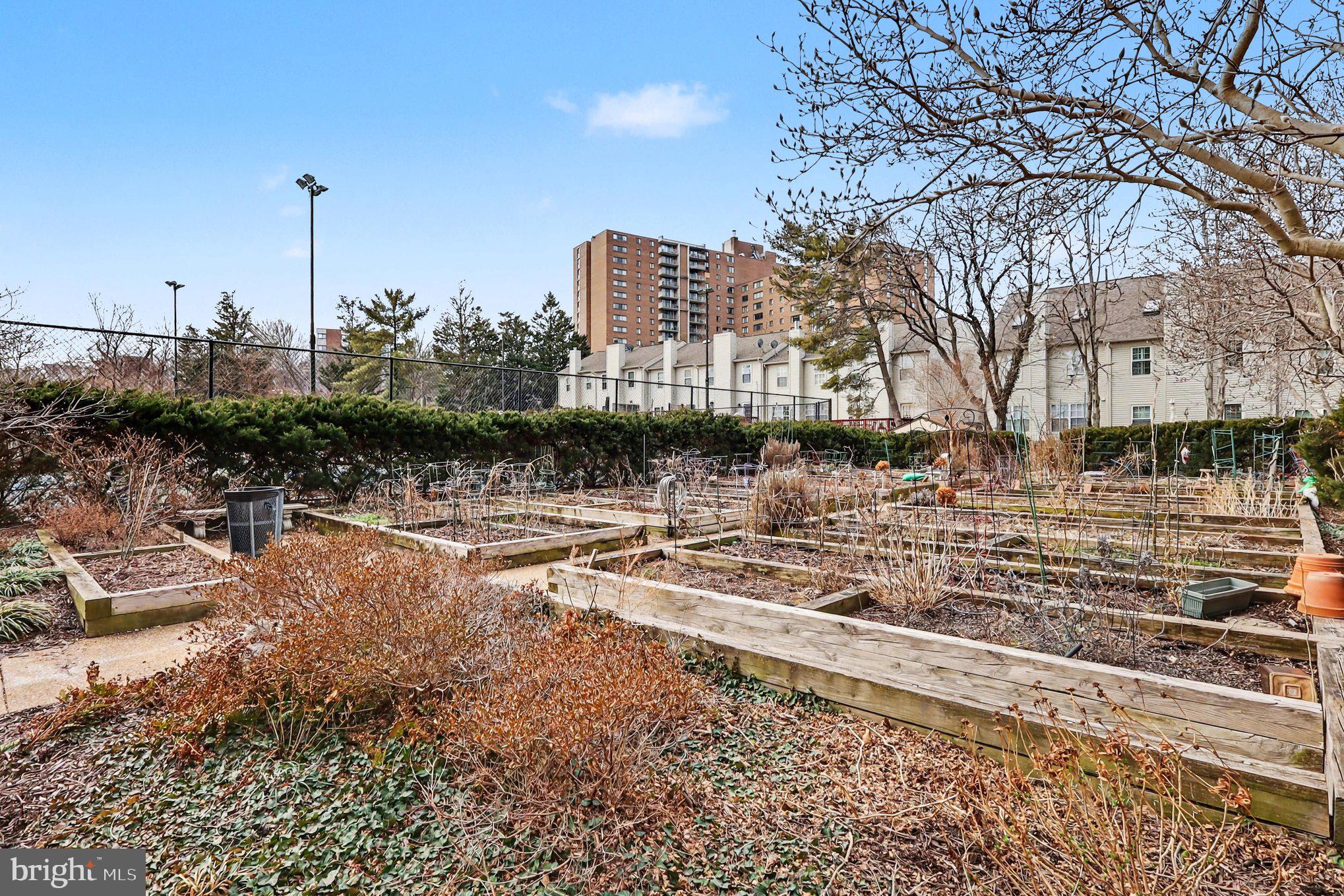 GREENHOUSE - Residential