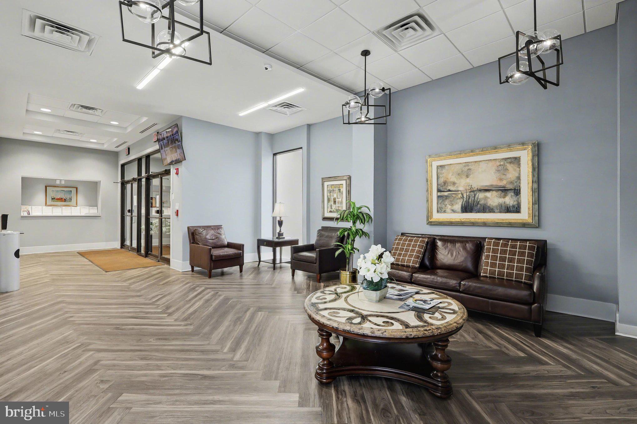 GREENHOUSE - Residential