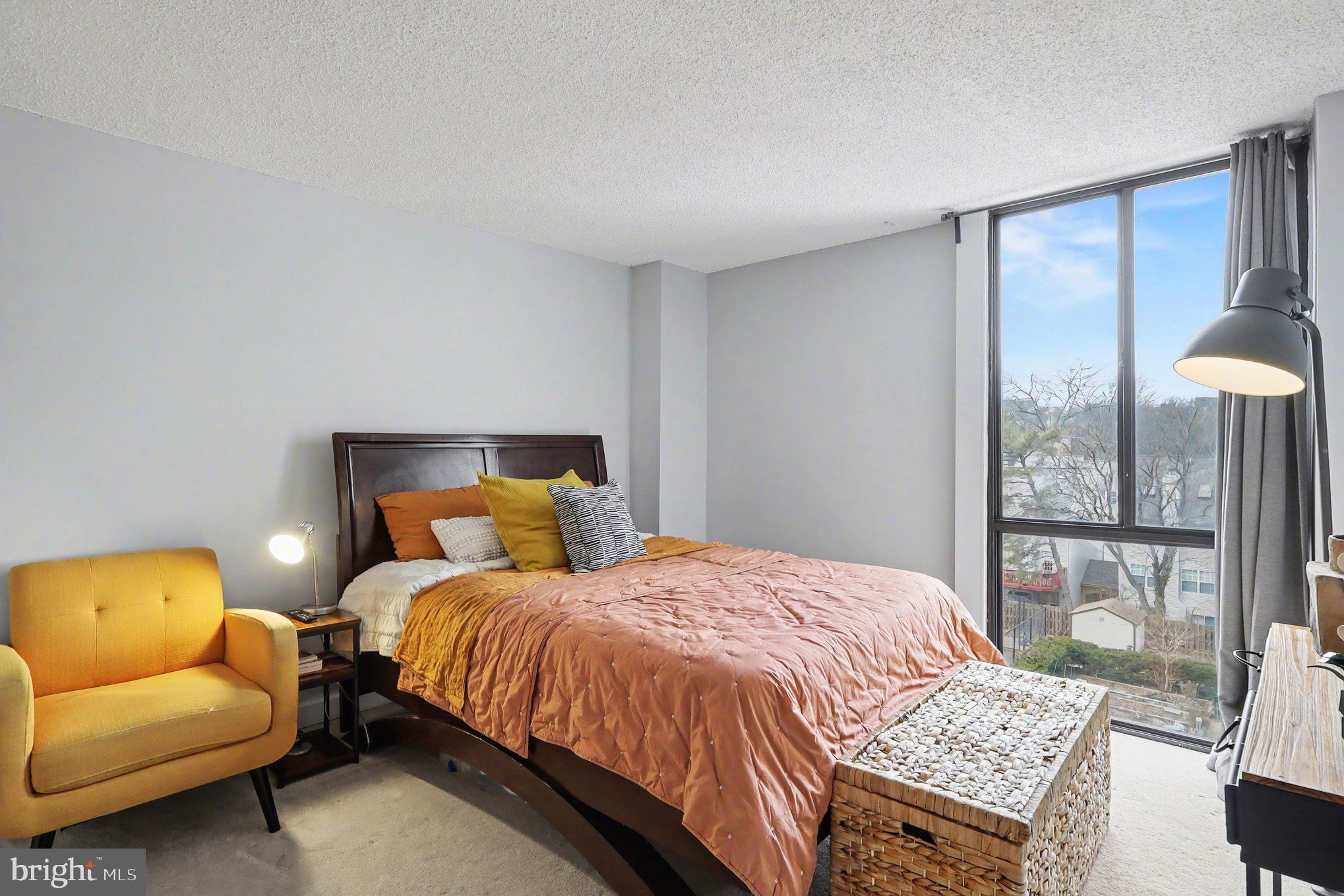 GREENHOUSE - Residential