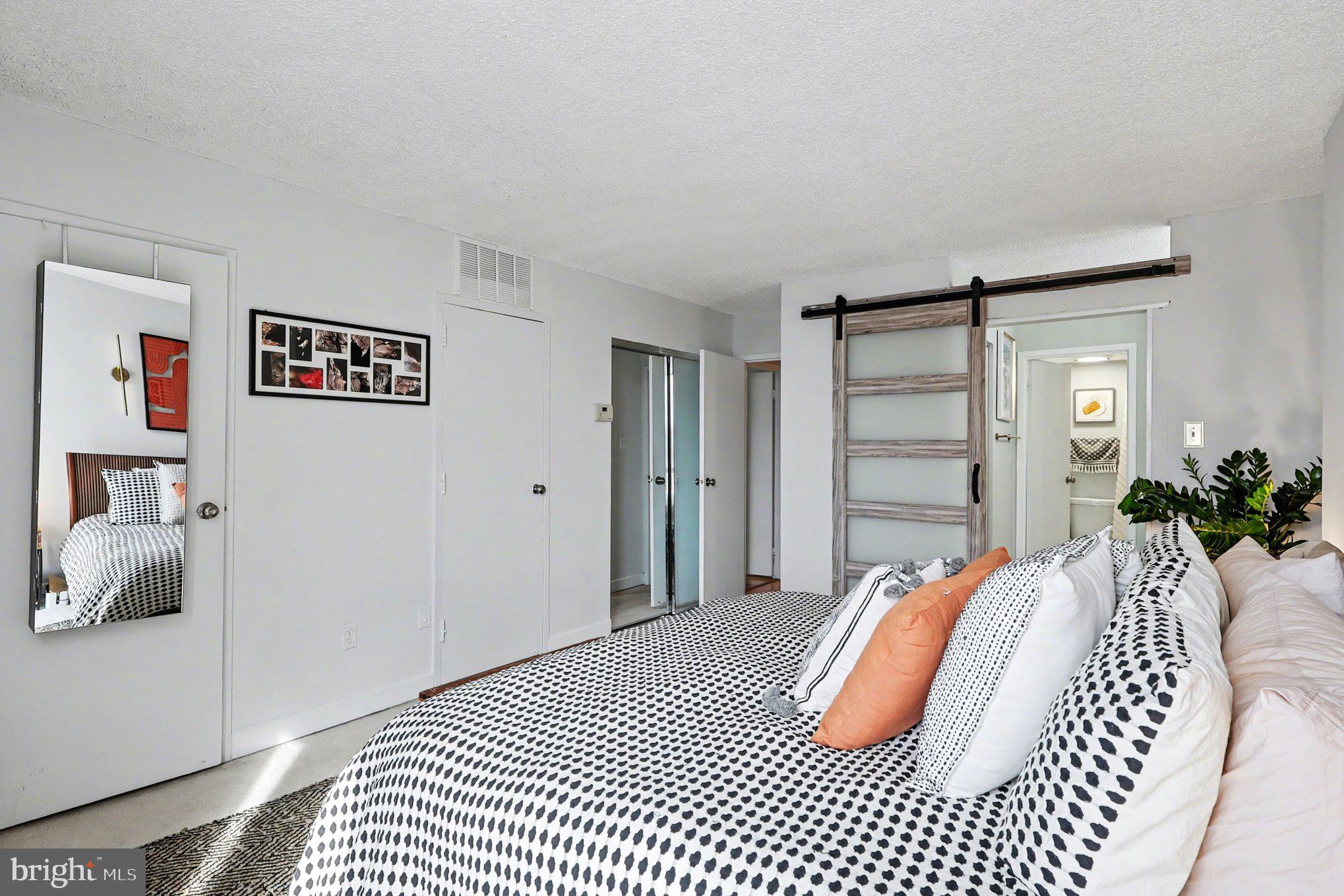 GREENHOUSE - Residential