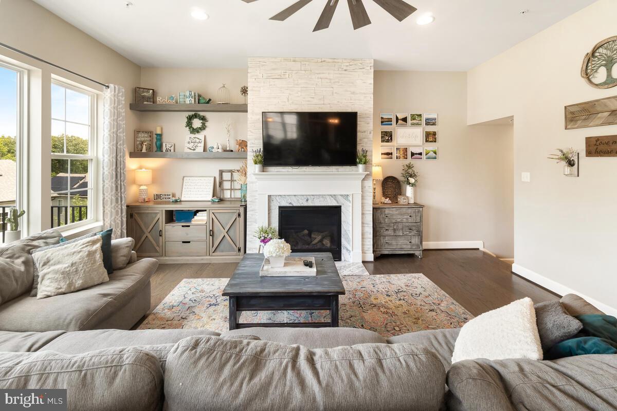 ASPEN NORTH AT LAKE LINGANORE - Residential