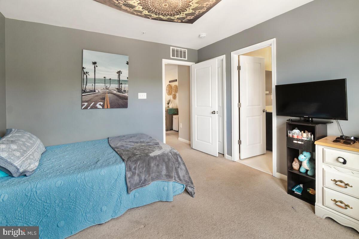 ASPEN NORTH AT LAKE LINGANORE - Residential