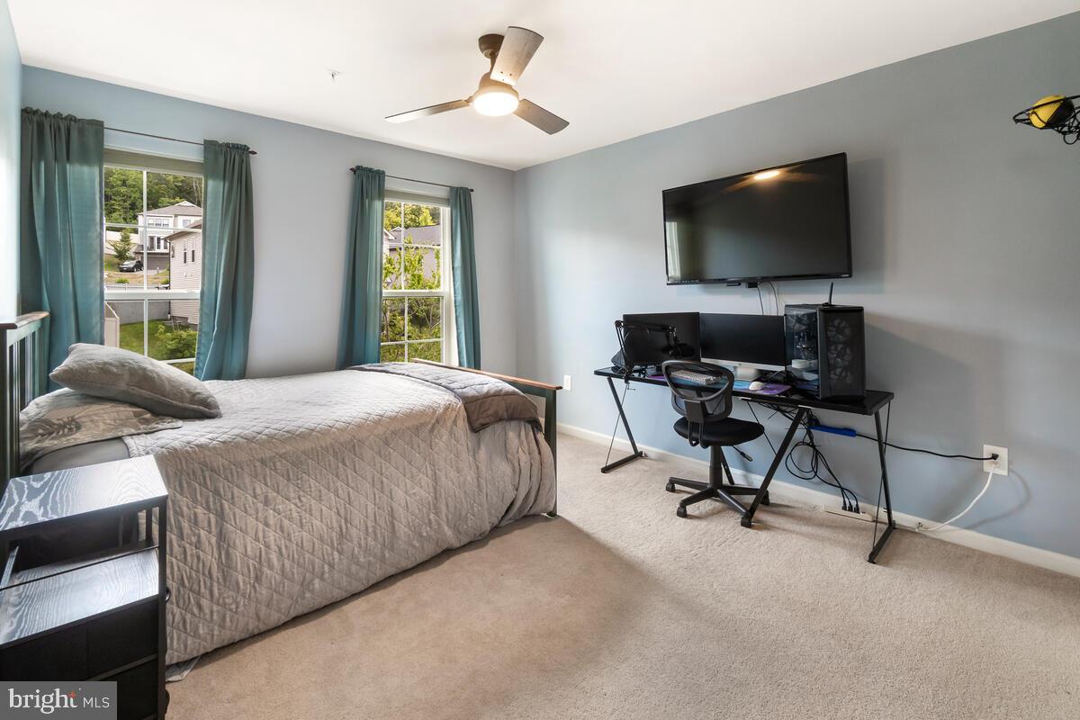 ASPEN NORTH AT LAKE LINGANORE - Residential