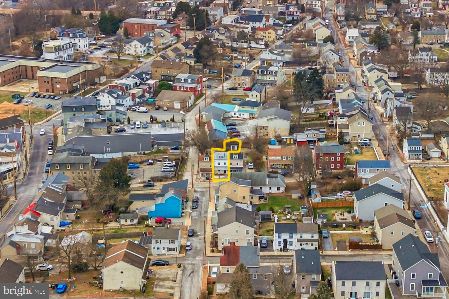 HERITAGE SQUARE - Residential