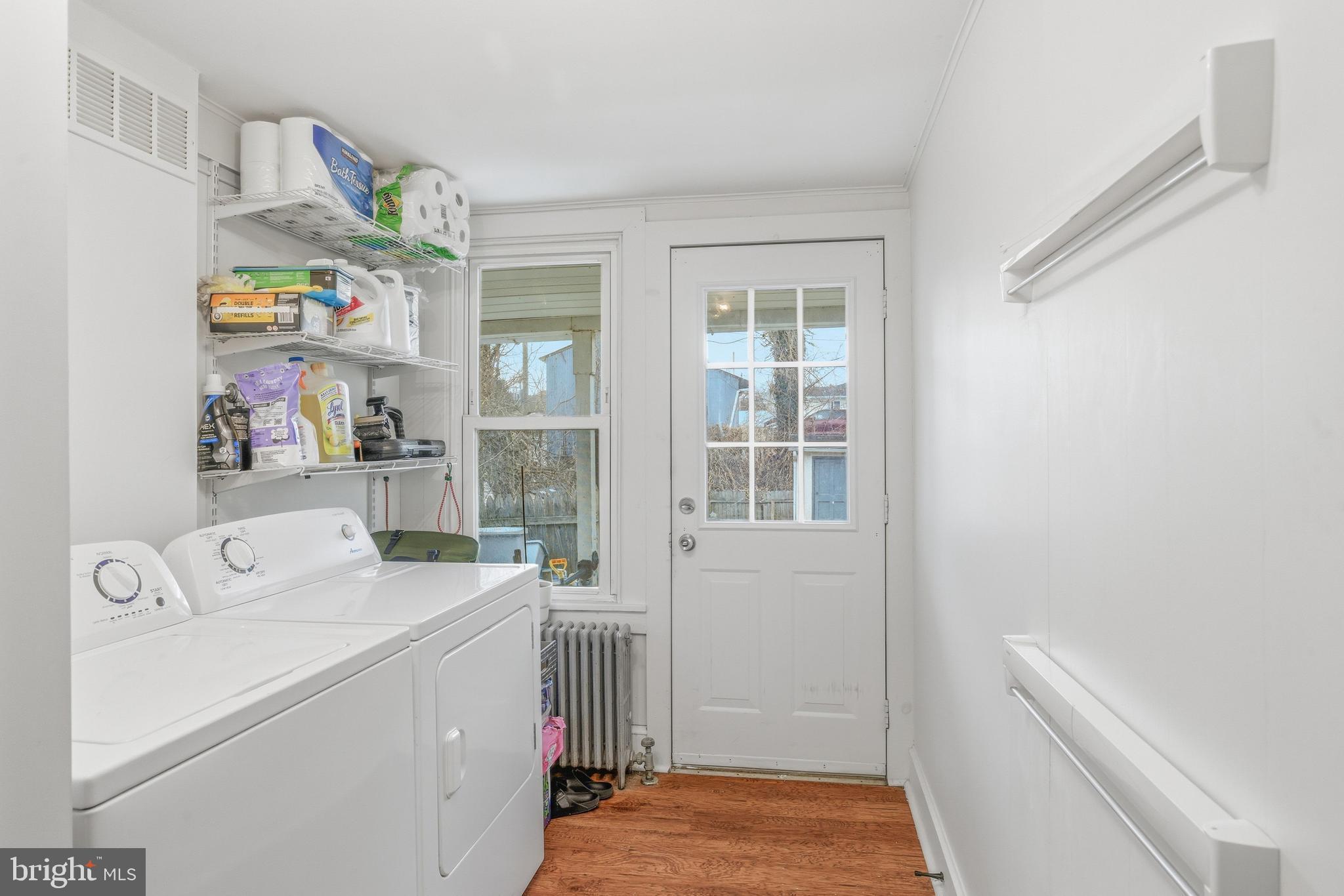 HERITAGE SQUARE - Residential