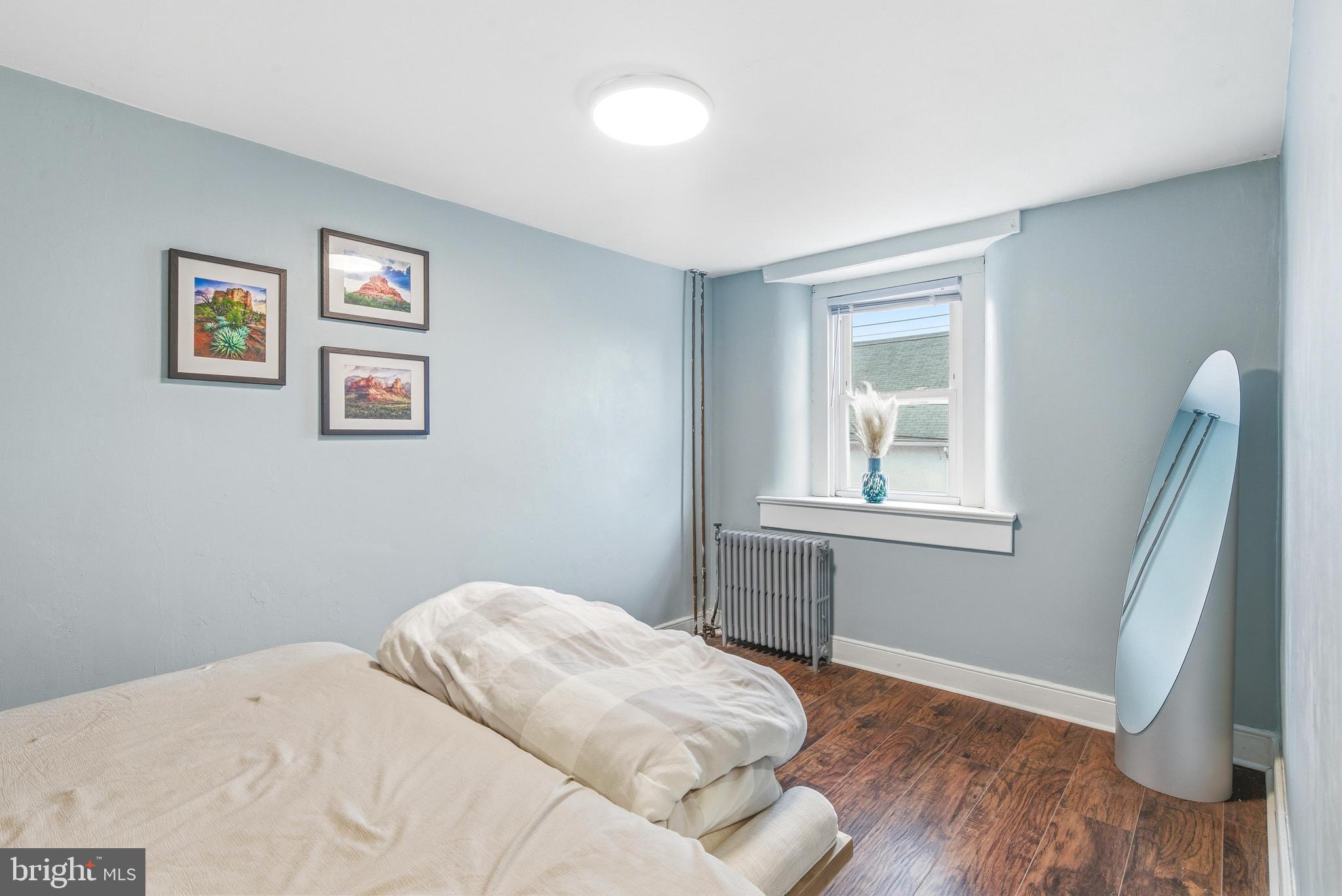 HERITAGE SQUARE - Residential