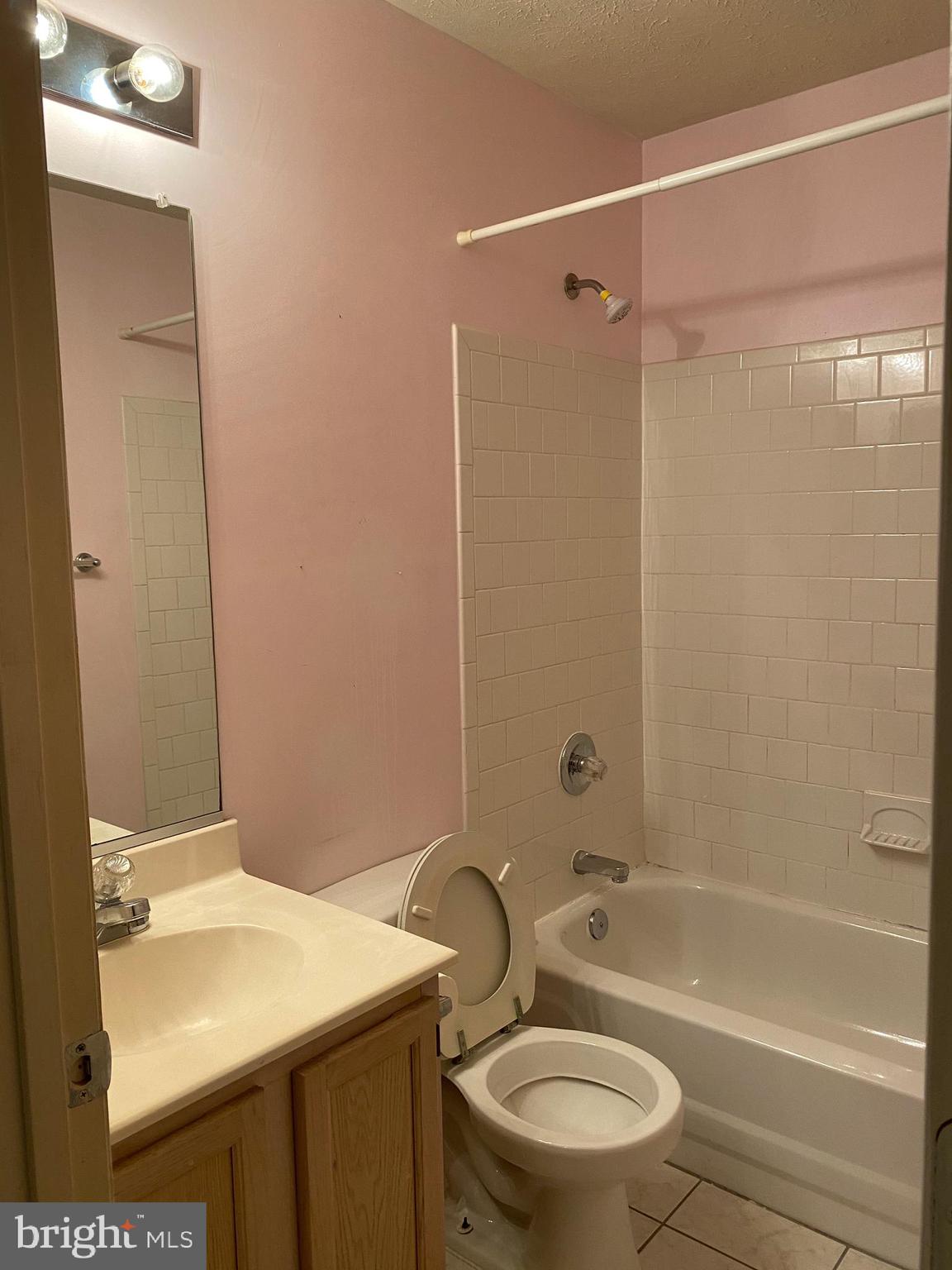 BOWLING BROOK FARMS - Residential Lease