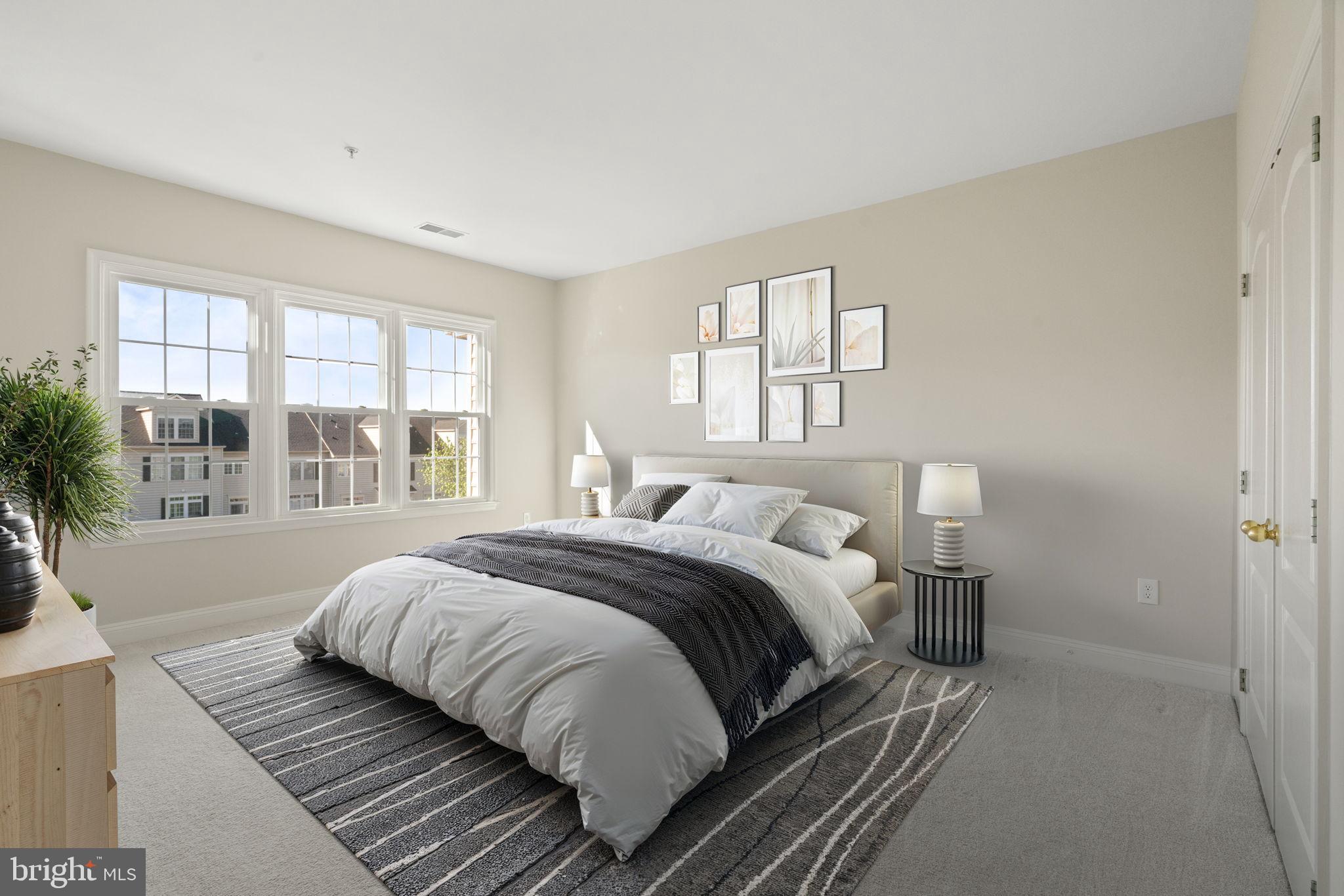 RIVER CREEK - Residential