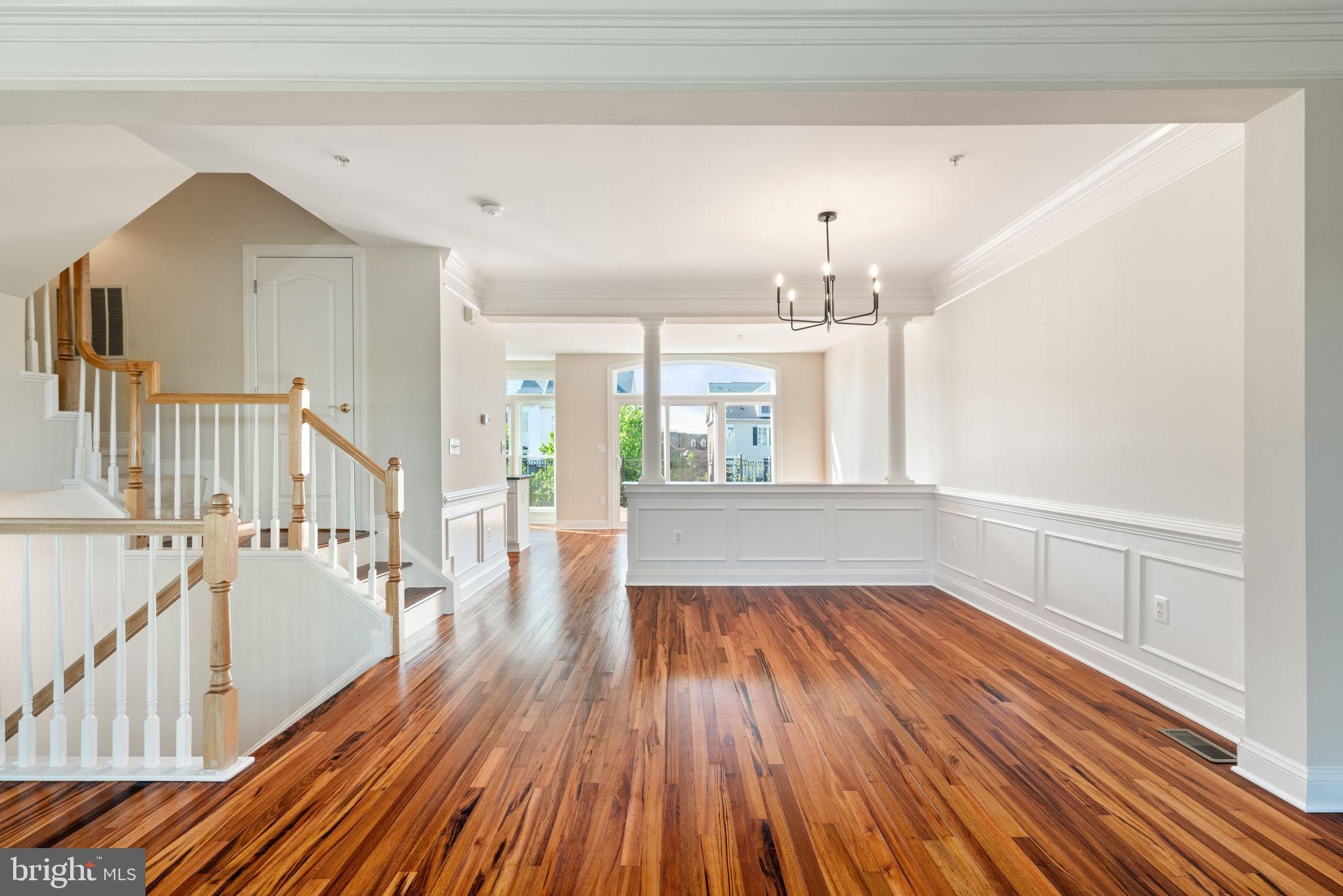 RIVER CREEK - Residential