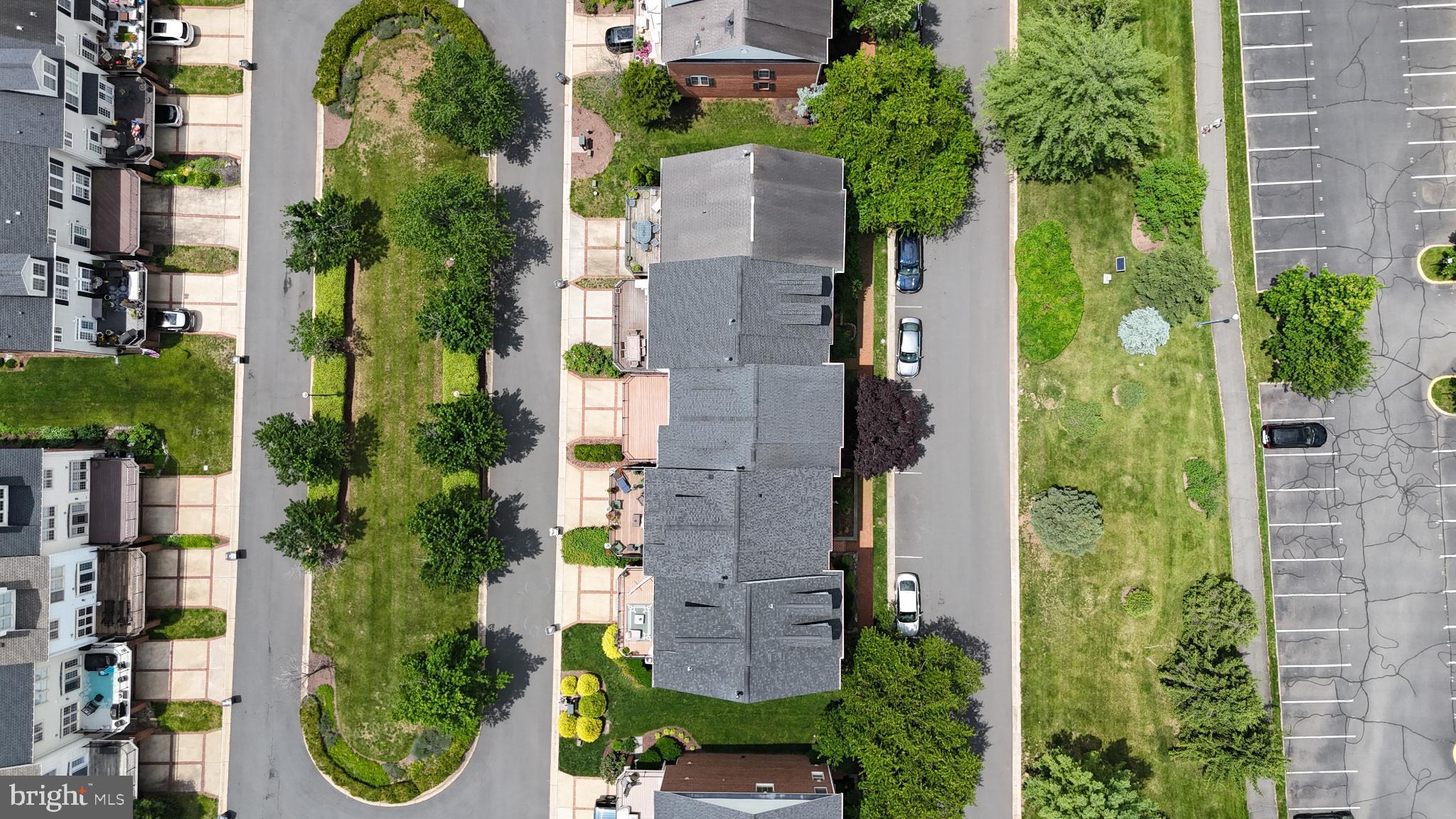 RIVER CREEK - Residential