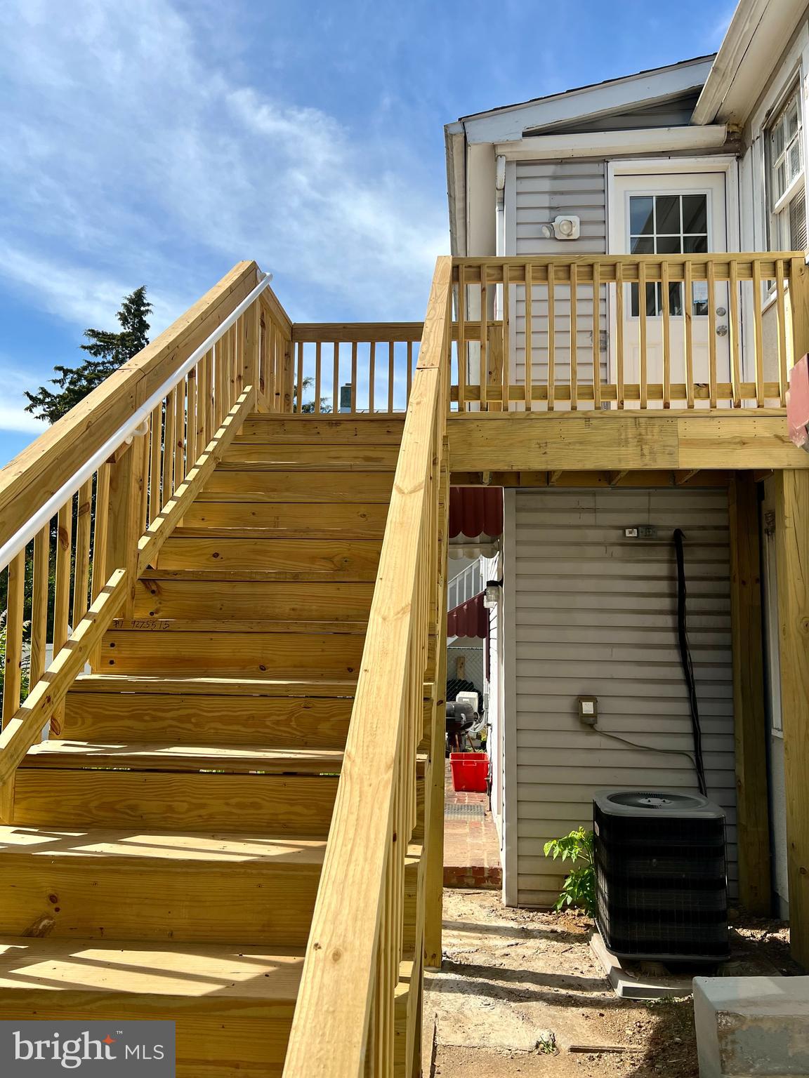 CHARLES TOWN - Residential Lease