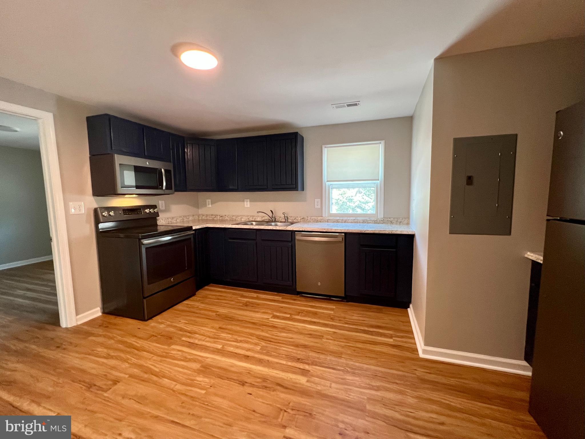 CHARLES TOWN - Residential Lease