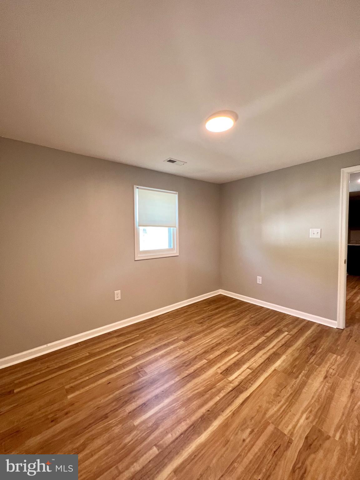 CHARLES TOWN - Residential Lease