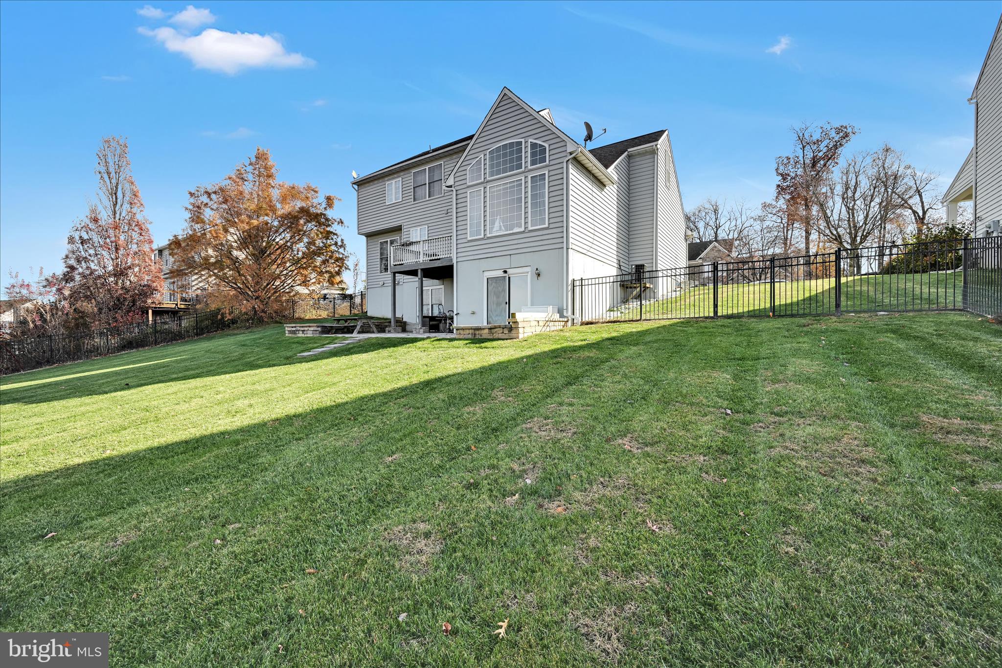 SAGE HILL - Residential