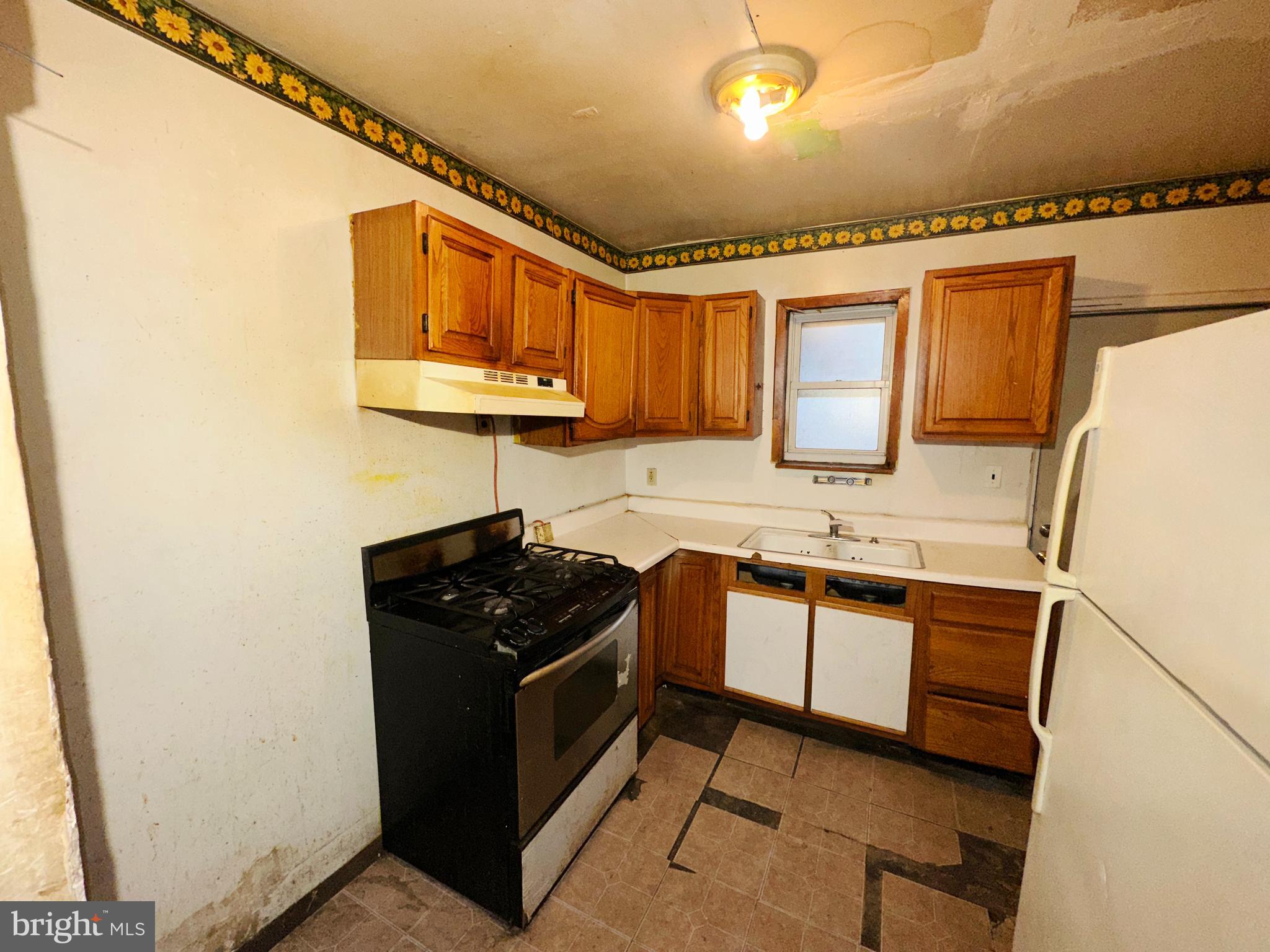 POINT BREEZE - Residential