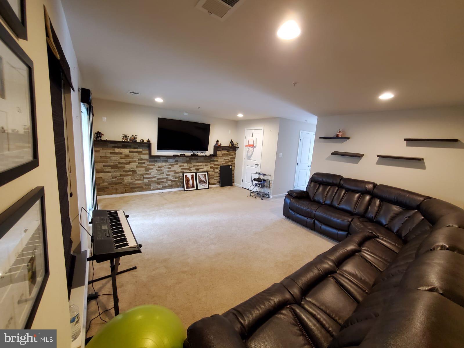 PRESERVE AT PINE RIDGE - Residential