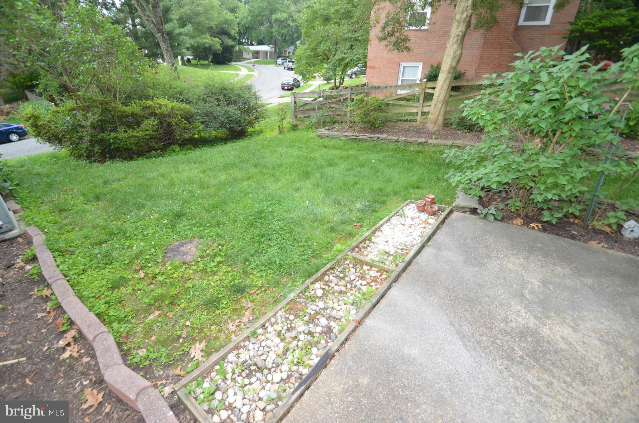 ROLLING VALLEY - Residential Lease